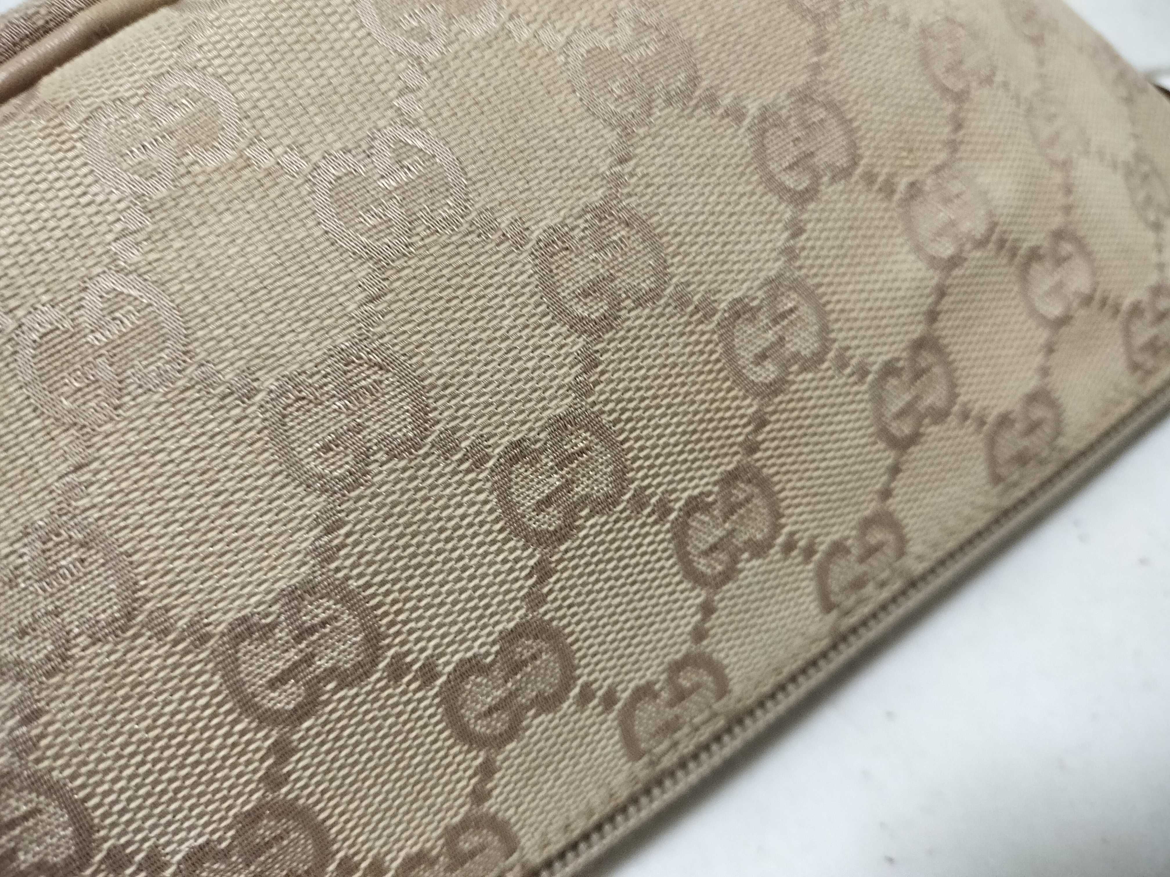GG Canvas Gucci Accessory Pouch Handbag Beige GG Canvas 07193 2123 Pouch — view 14
