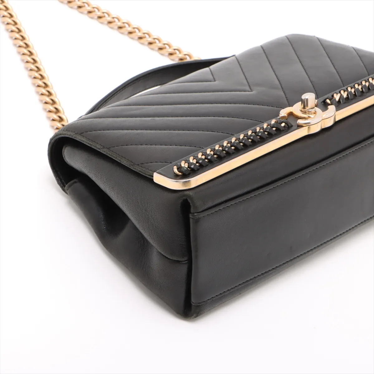 V-stitch lambskin 2-way handbag, chevron black with gold hardware, 24408763, serial number in the 24 range. — view 4