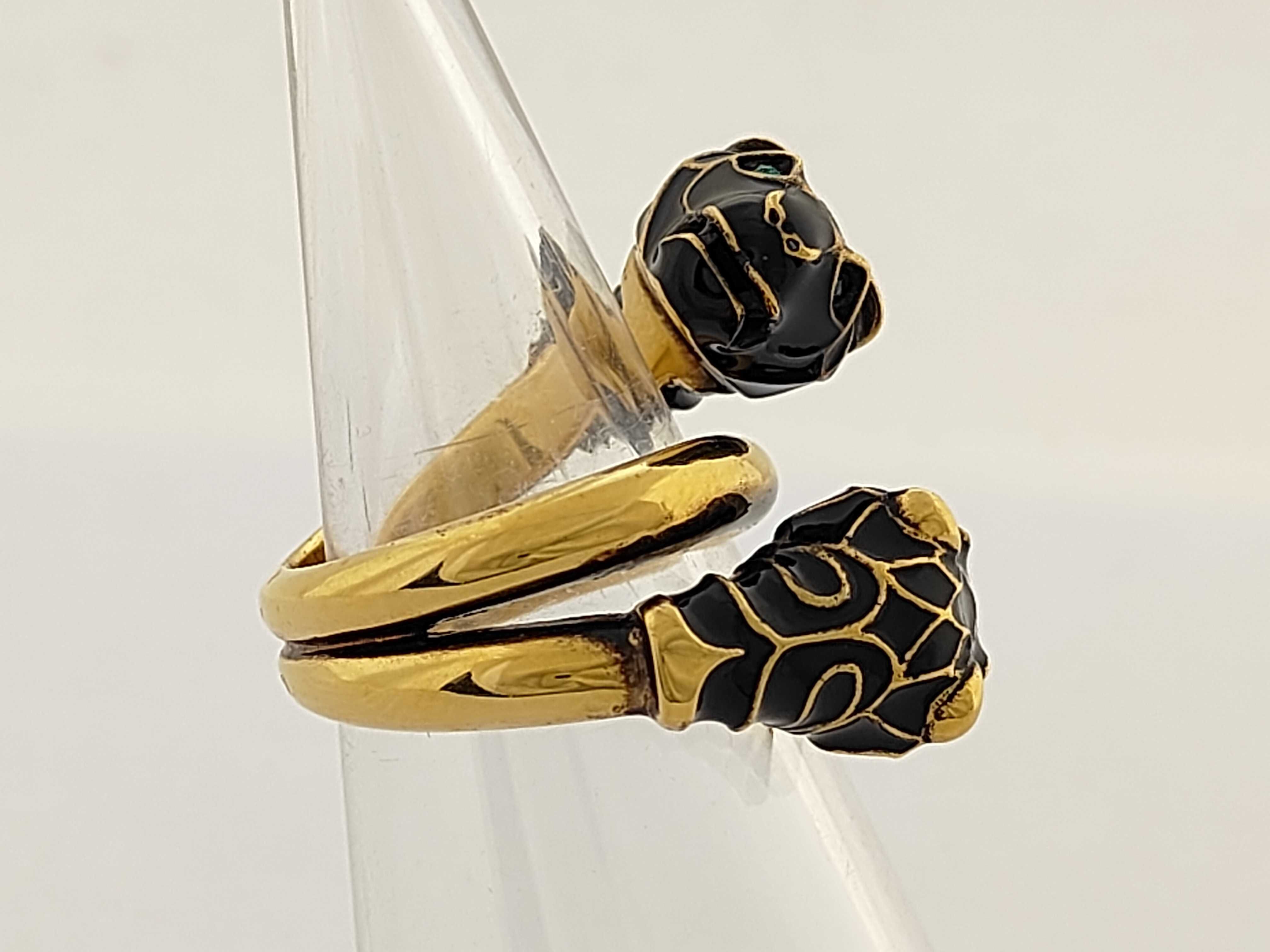 ring — view 2