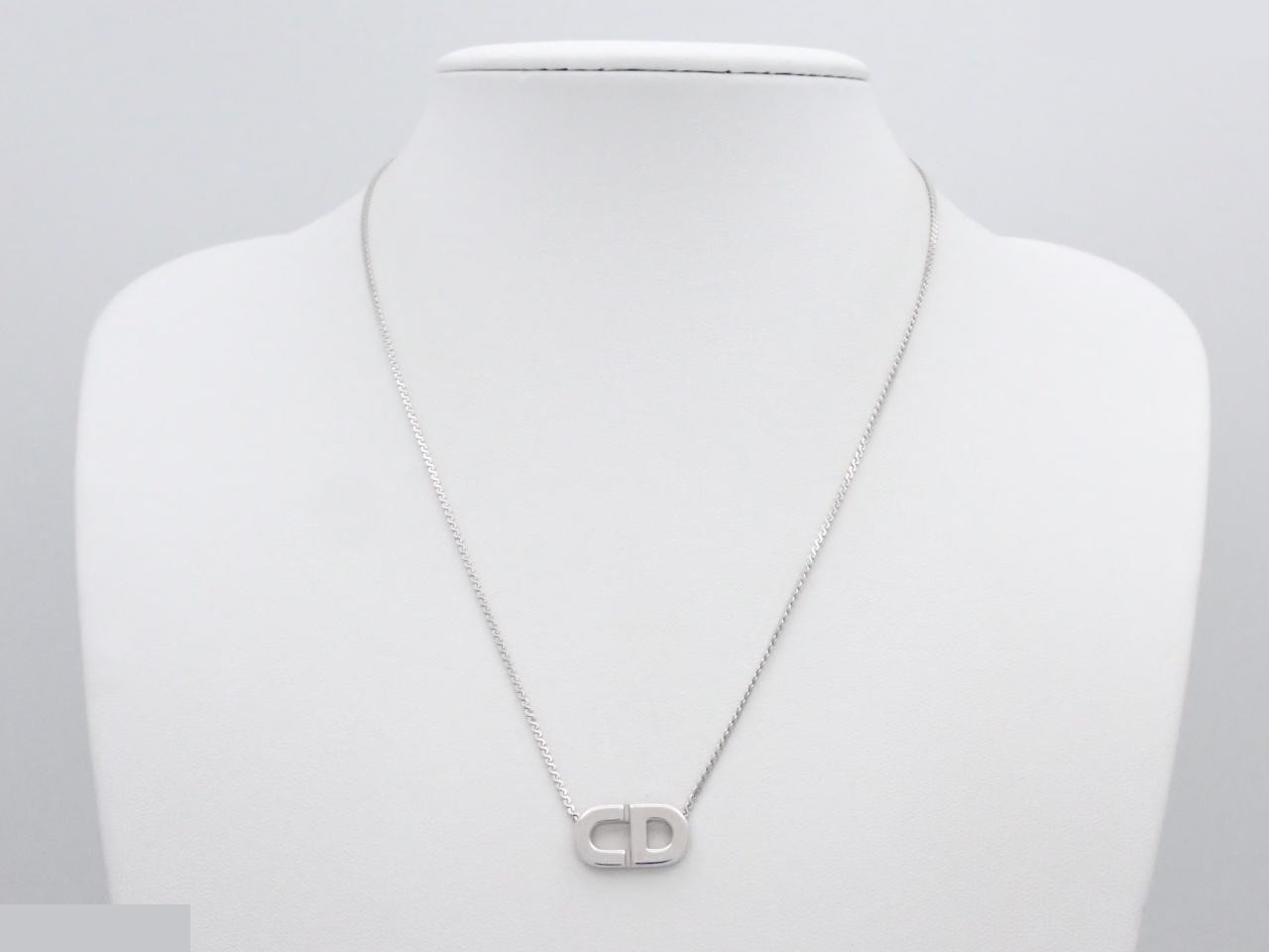 CD logo necklace, chain approximately 42cm — view 3
