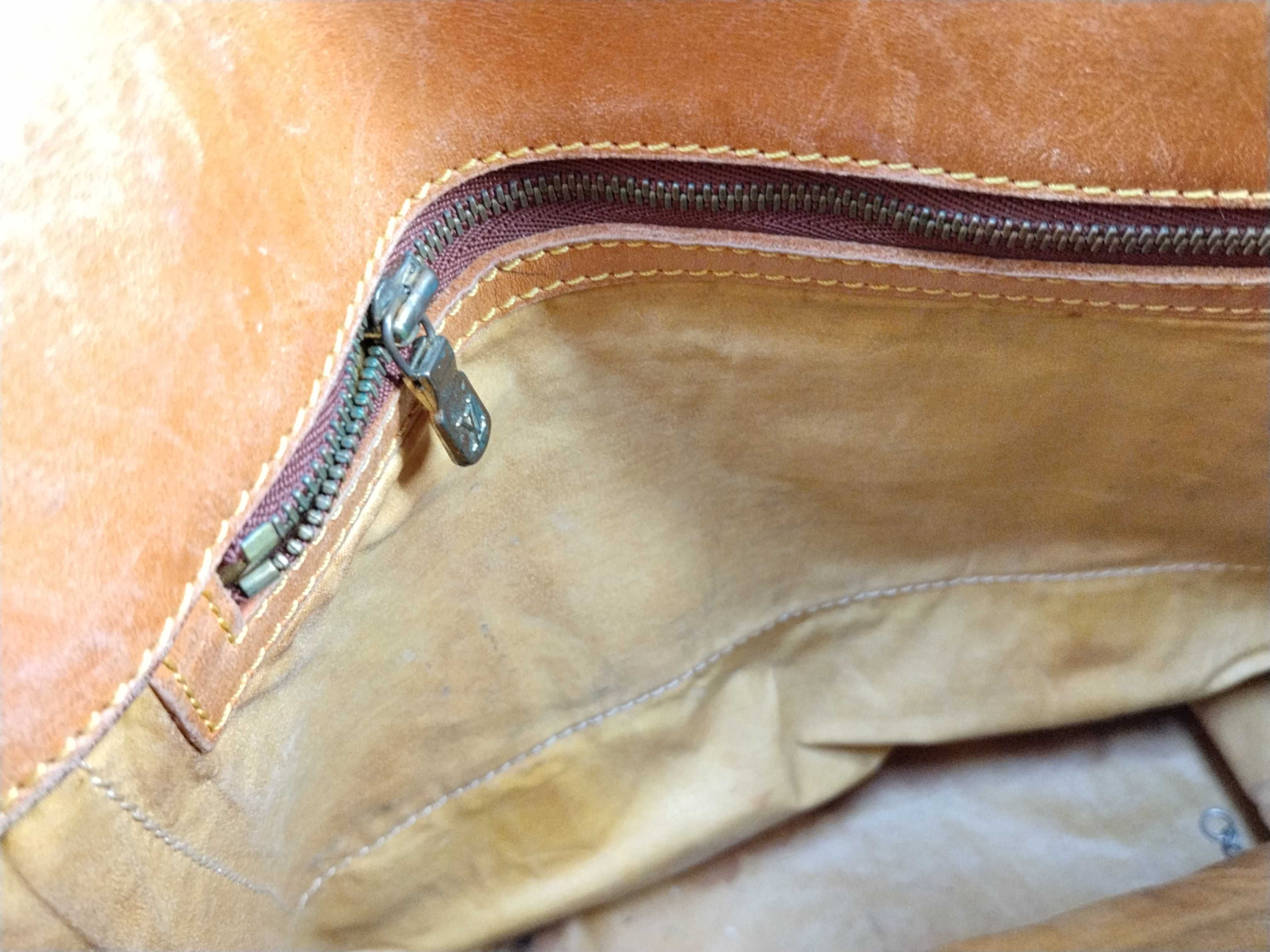 Monogram LV Monogram Bucket 27 M42236 Tote Bag — view 14