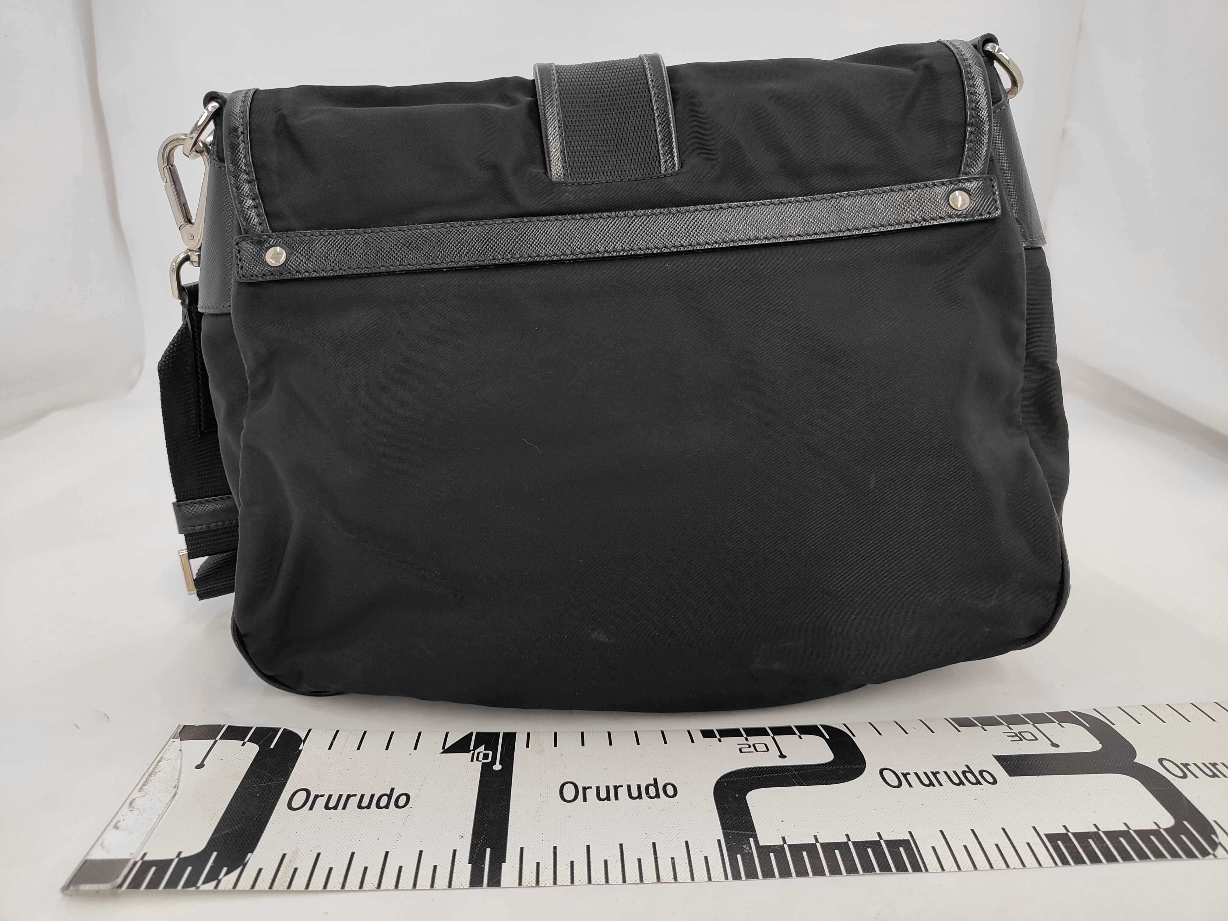 shoulder bag — view 2
