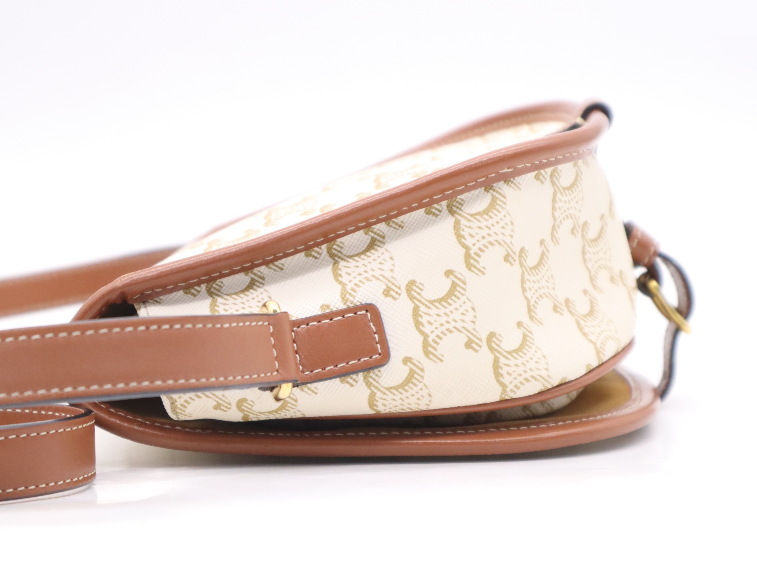 Leather Triomphe Falco Medium Shoulder Bag — view 3