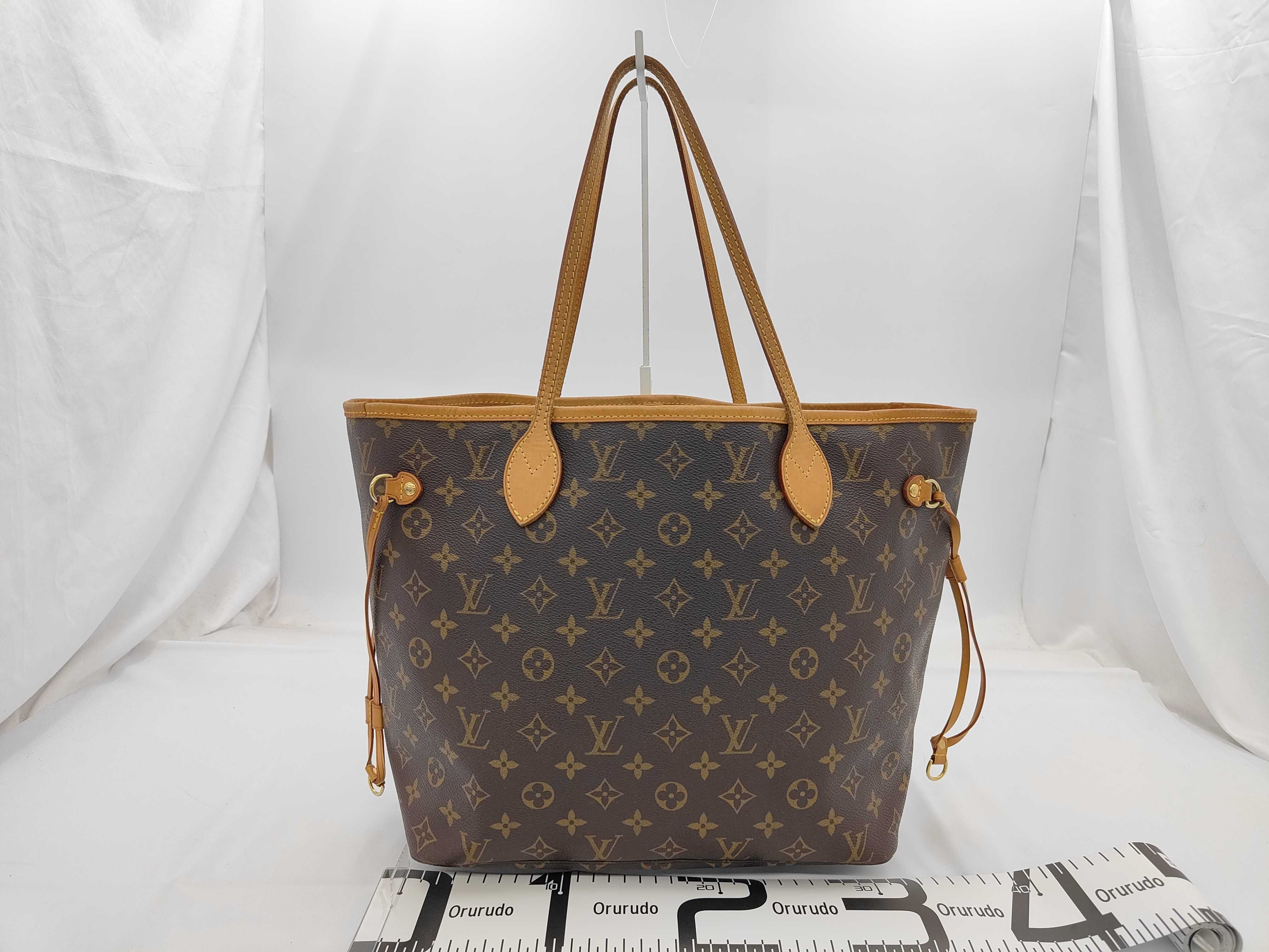 Monogram Neverfull MM Tote Bag — view 2