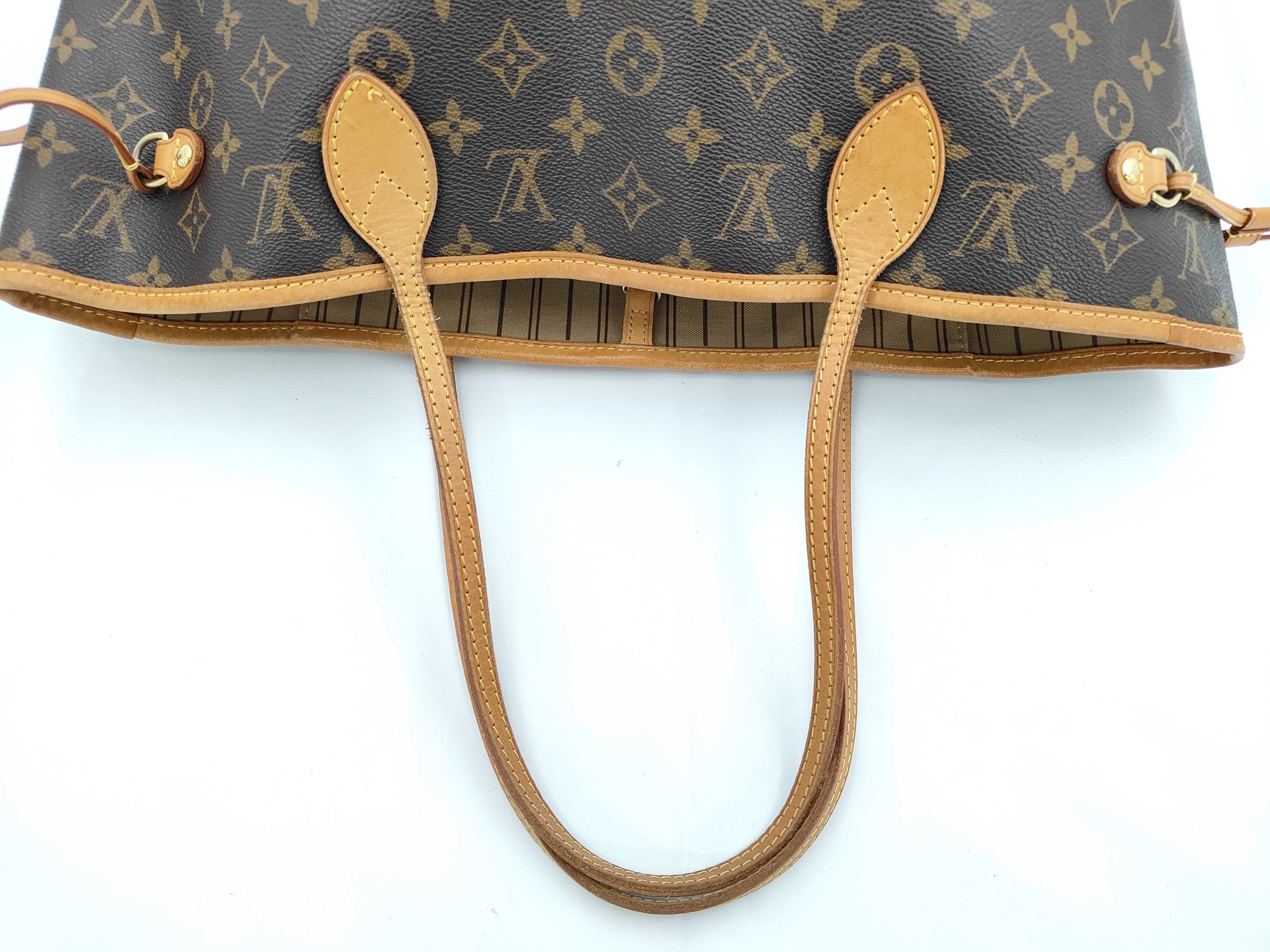 Monogram Neverfull MM Tote Bag — view 3