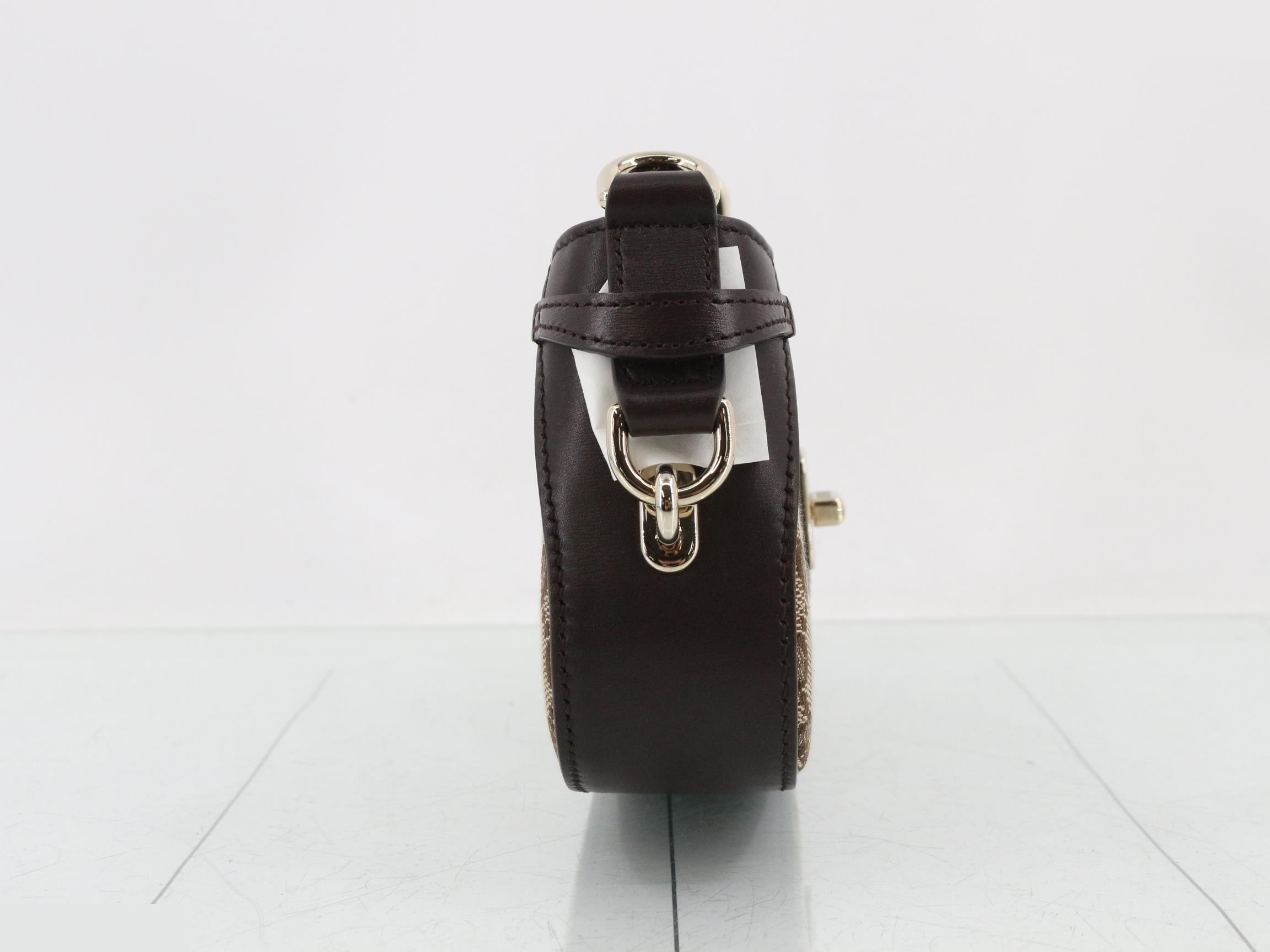 shoulder pouch — view 4