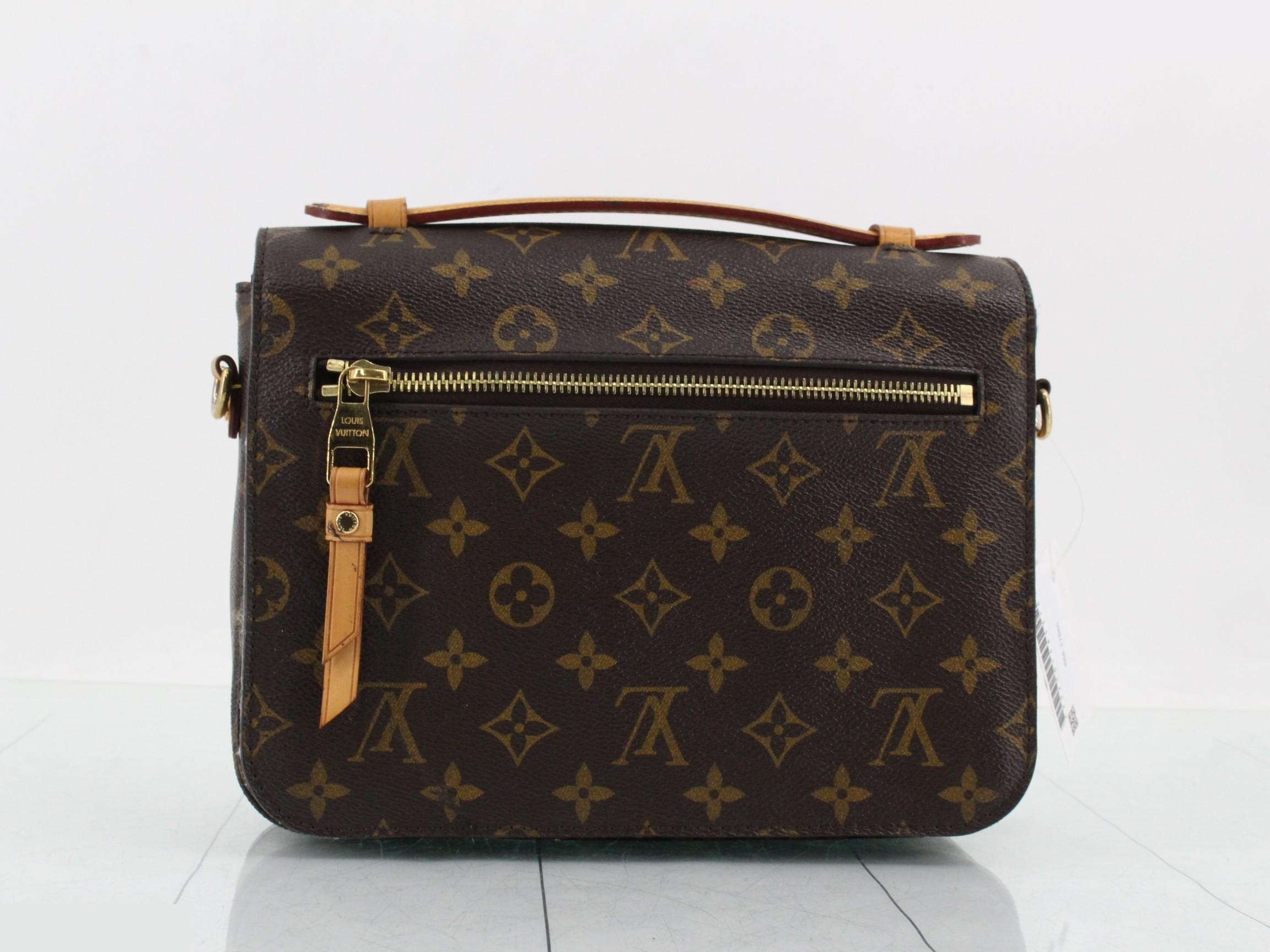 Pochette Metis Monogram Handbag/Shoulder Bag (2-Way) — view 2