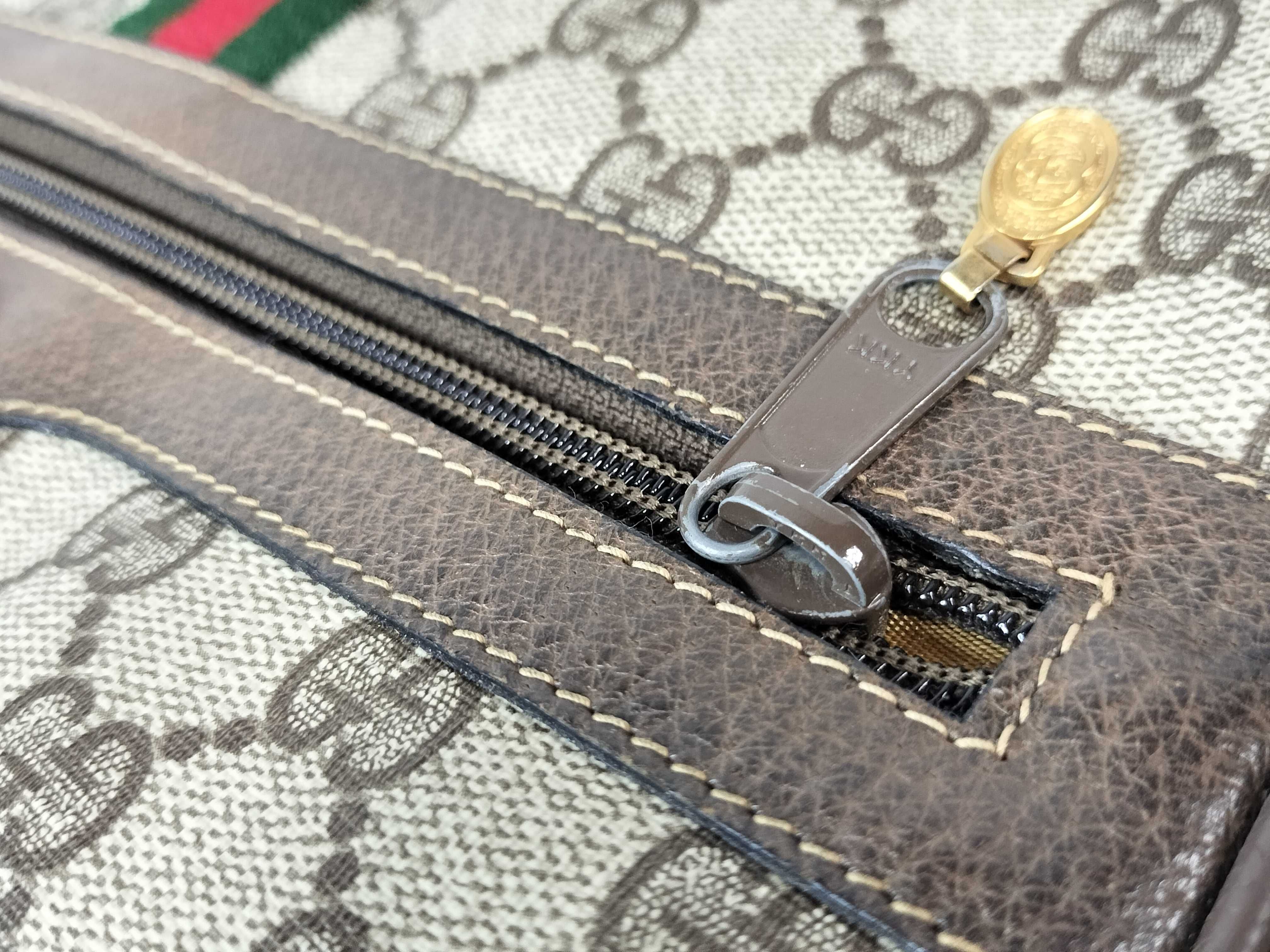 GG Supreme Gucci Shoulder Bag Sherry Shoulder Bag — view 15