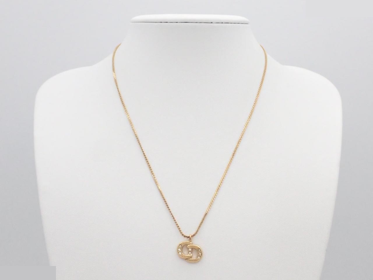 CD logo necklace, rhinestone, gold, chain approximately 43cm — view 3