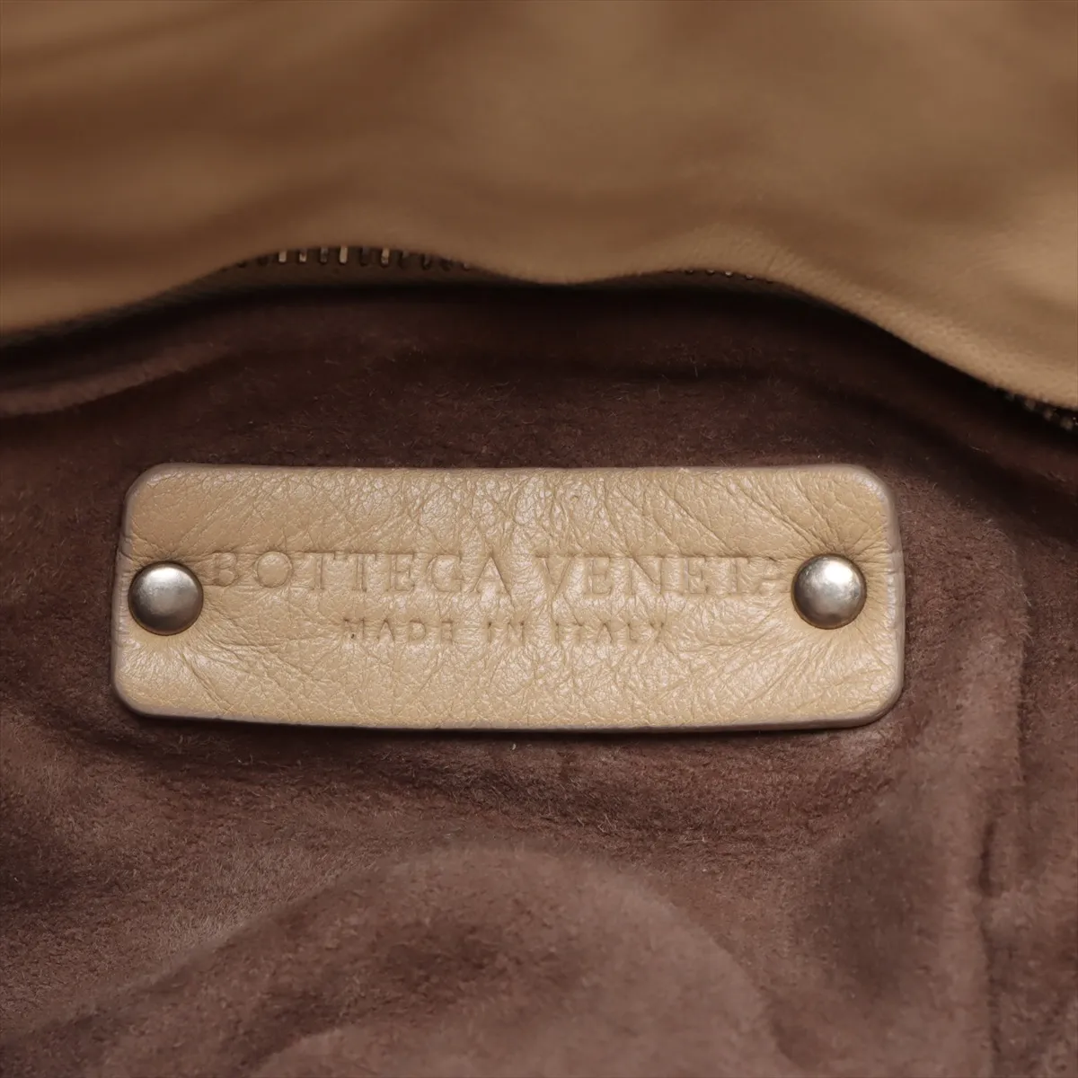 Intrecciato Leather x Bijou Shoulder Bag Beige — view 10
