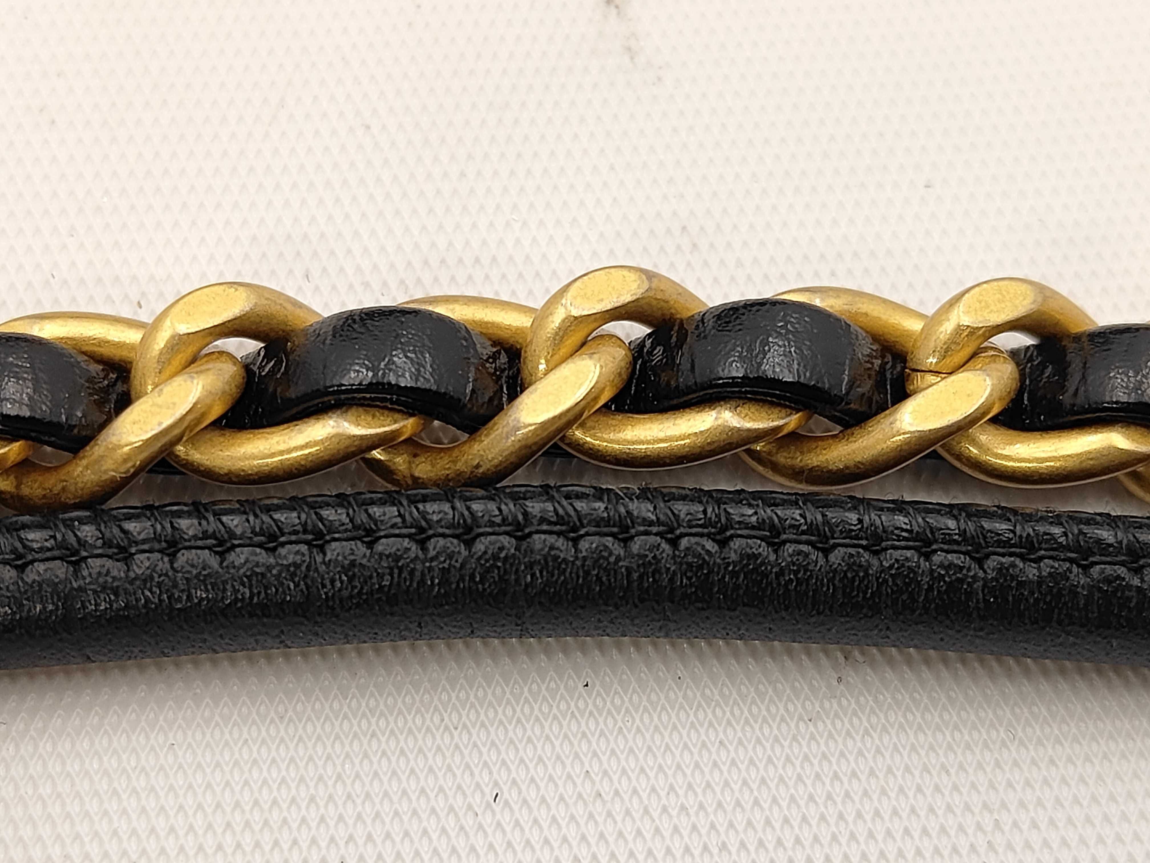 22 Mini Chain Shoulder Bag (Black) — view 4