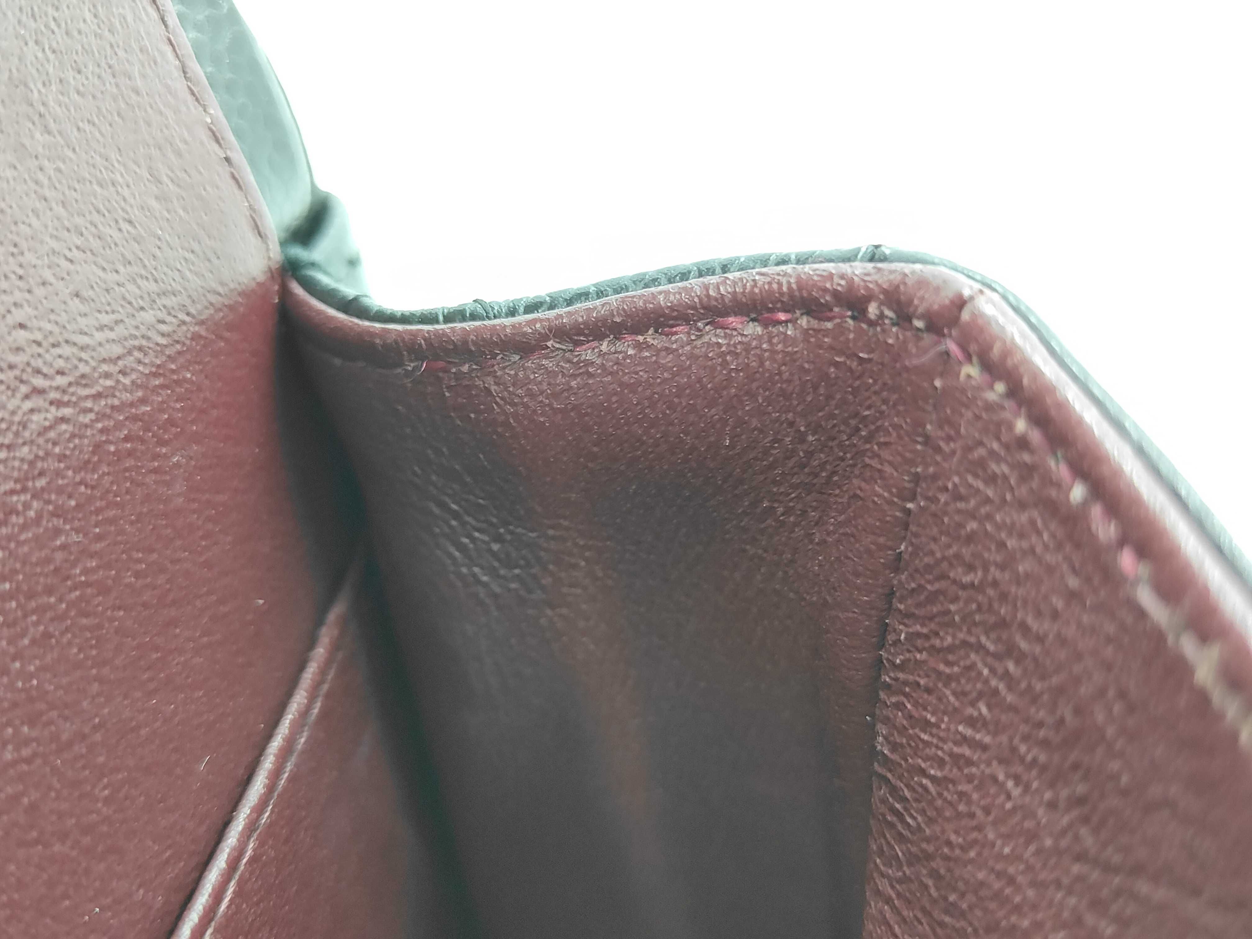 Matelassé Handbag 25 BK Shoulder Bag — view 13