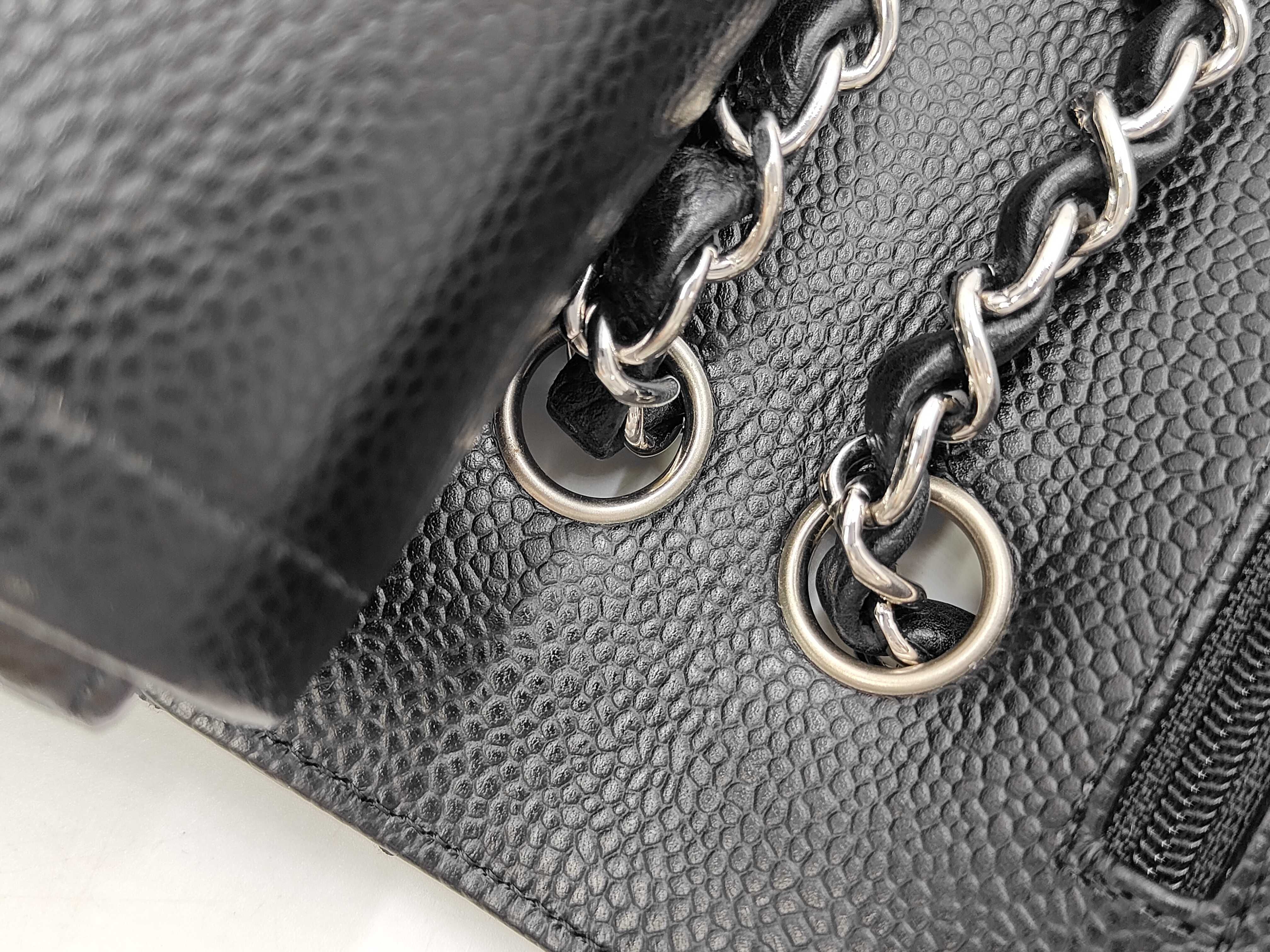 Matelassé Handbag 25 BK Shoulder Bag — view 7