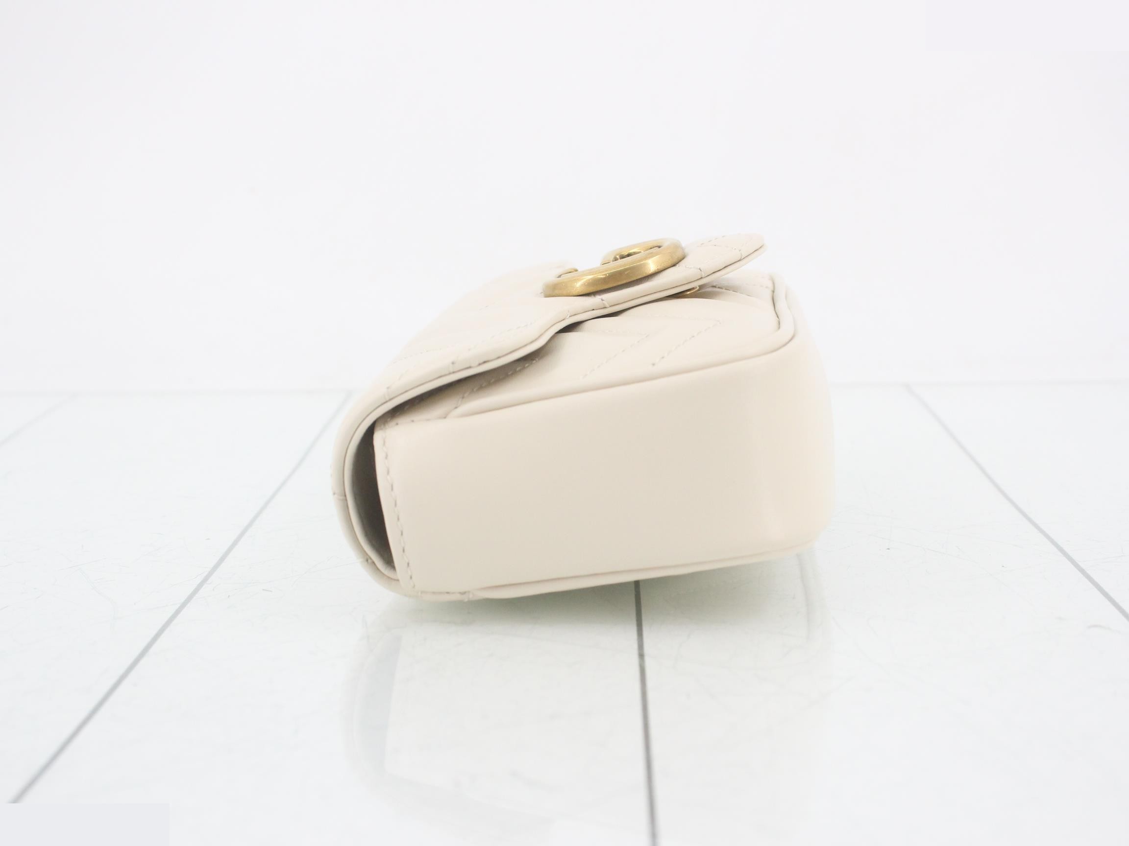 GG Marmont Mini Shoulder Bag — view 4