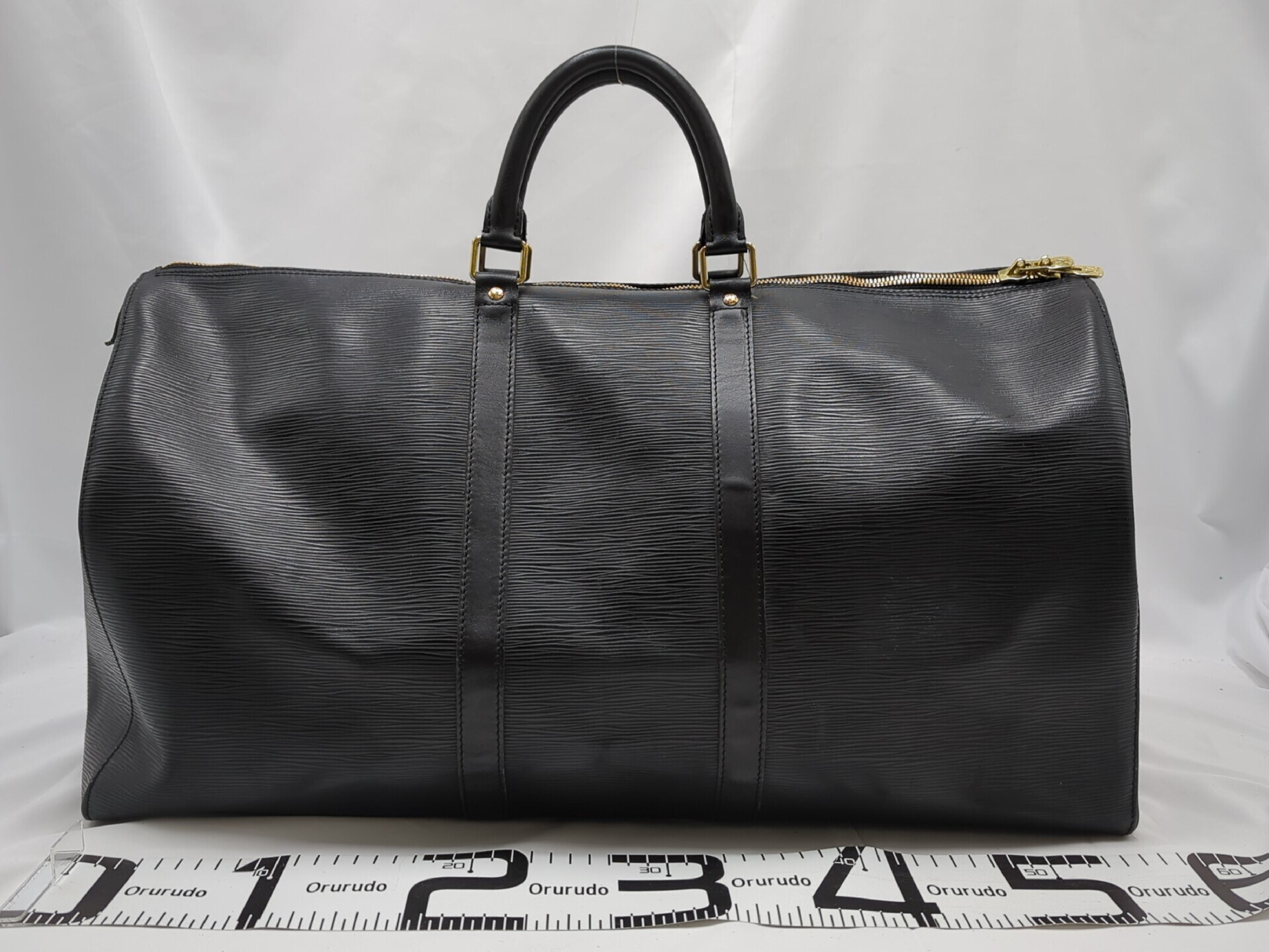 Epi Keepall 60 Black Boston Bag — view 2