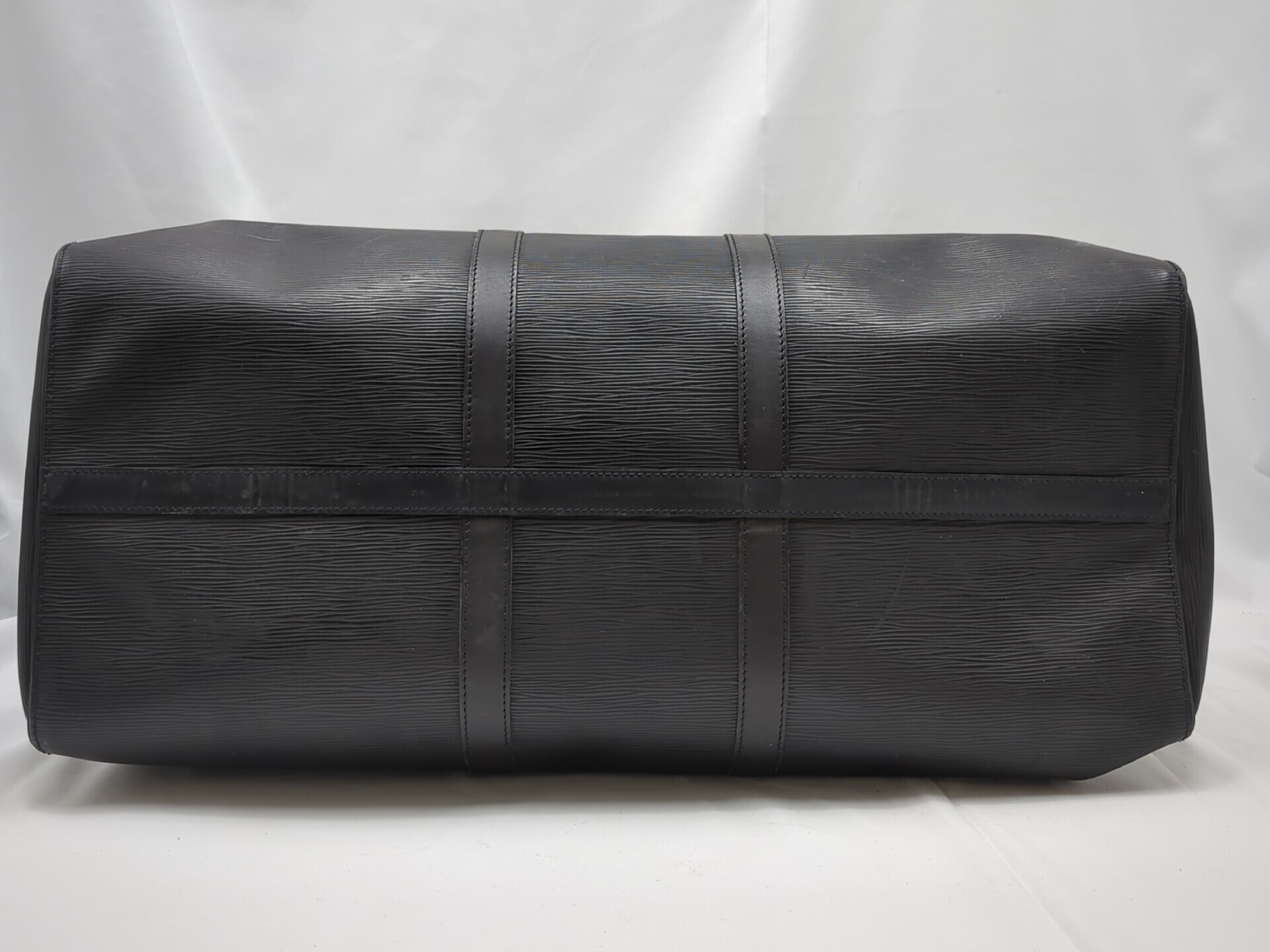 Epi Keepall 60 Black Boston Bag — view 5
