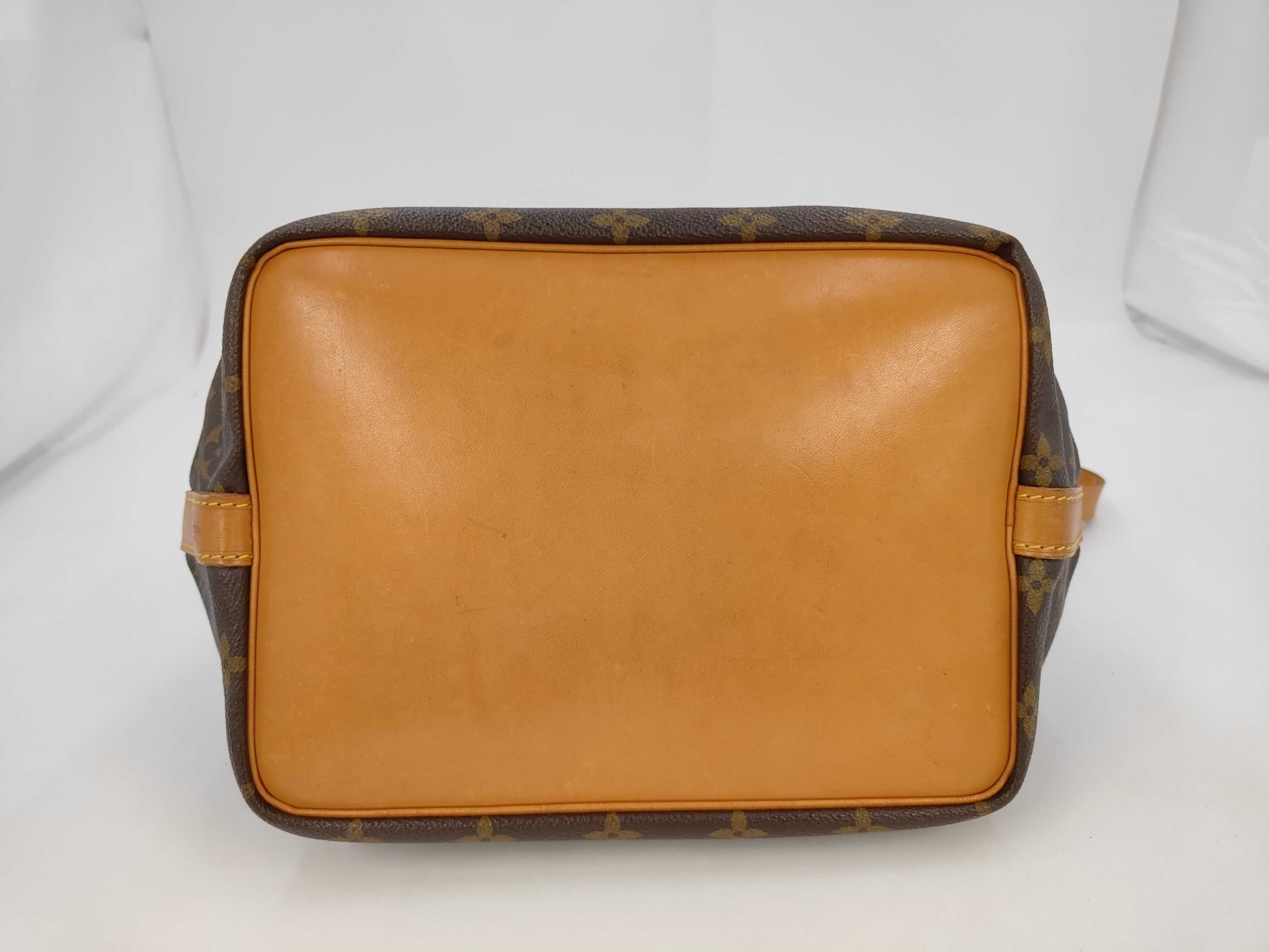 Petit Noé Shoulder Bag — view 4