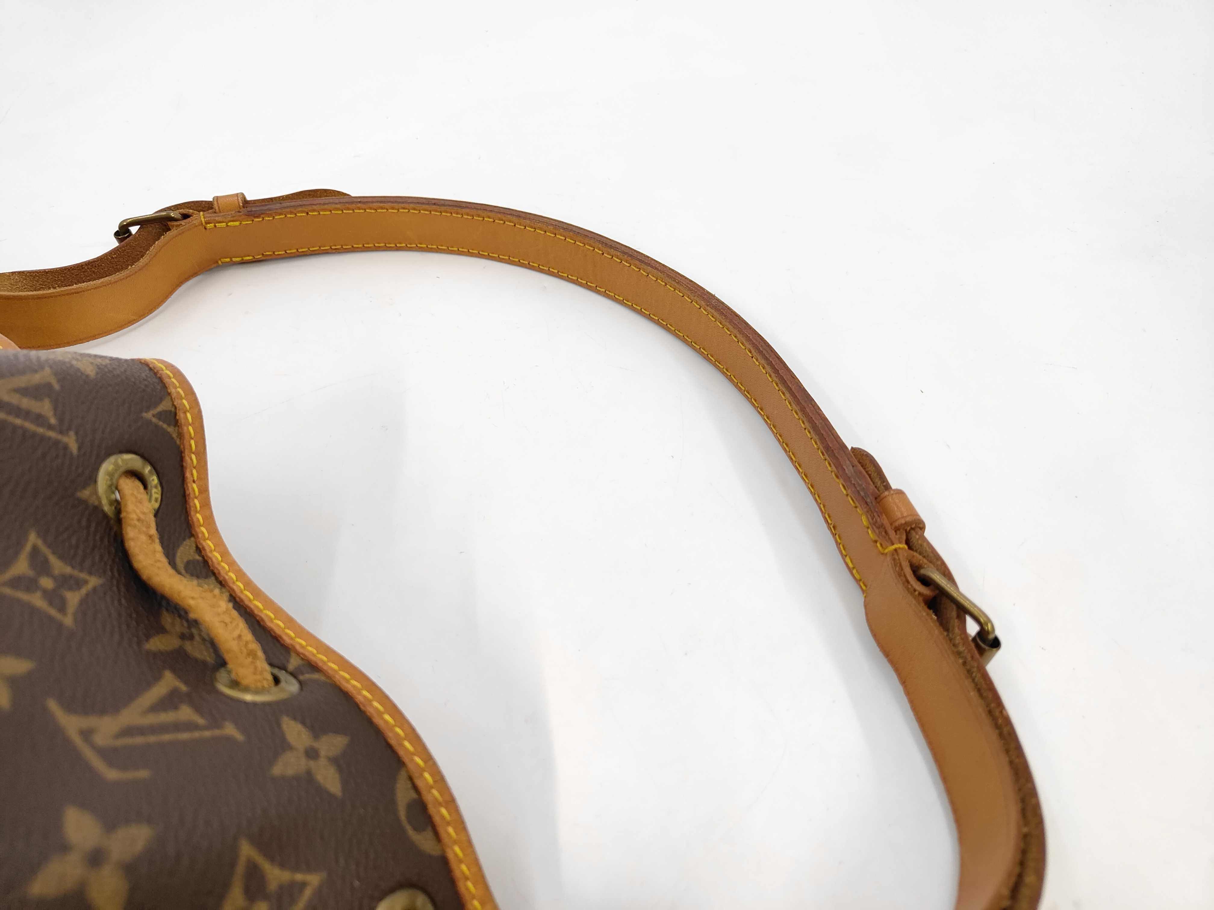 Petit Noé Shoulder Bag — view 6