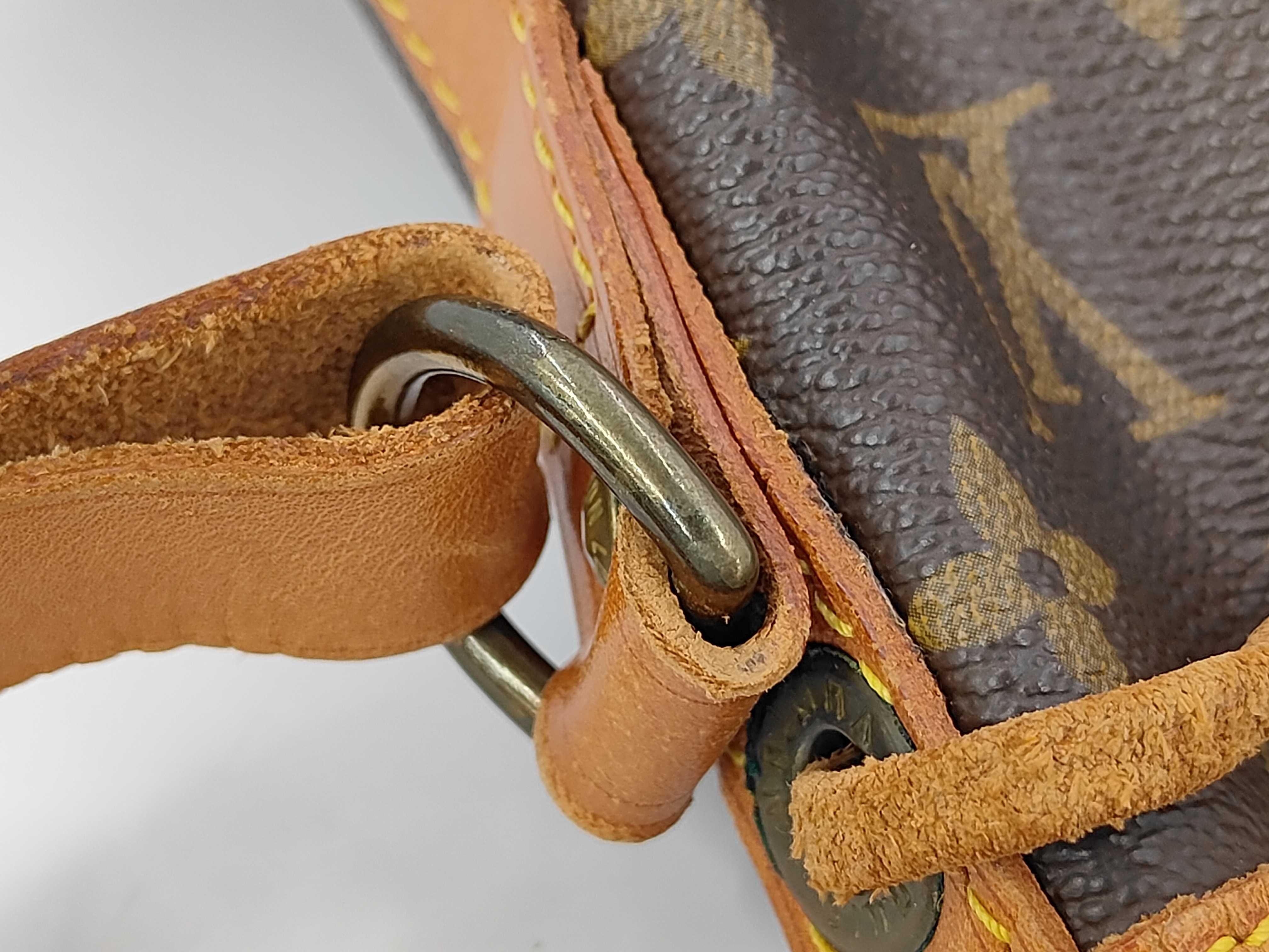 Petit Noé Shoulder Bag — view 8
