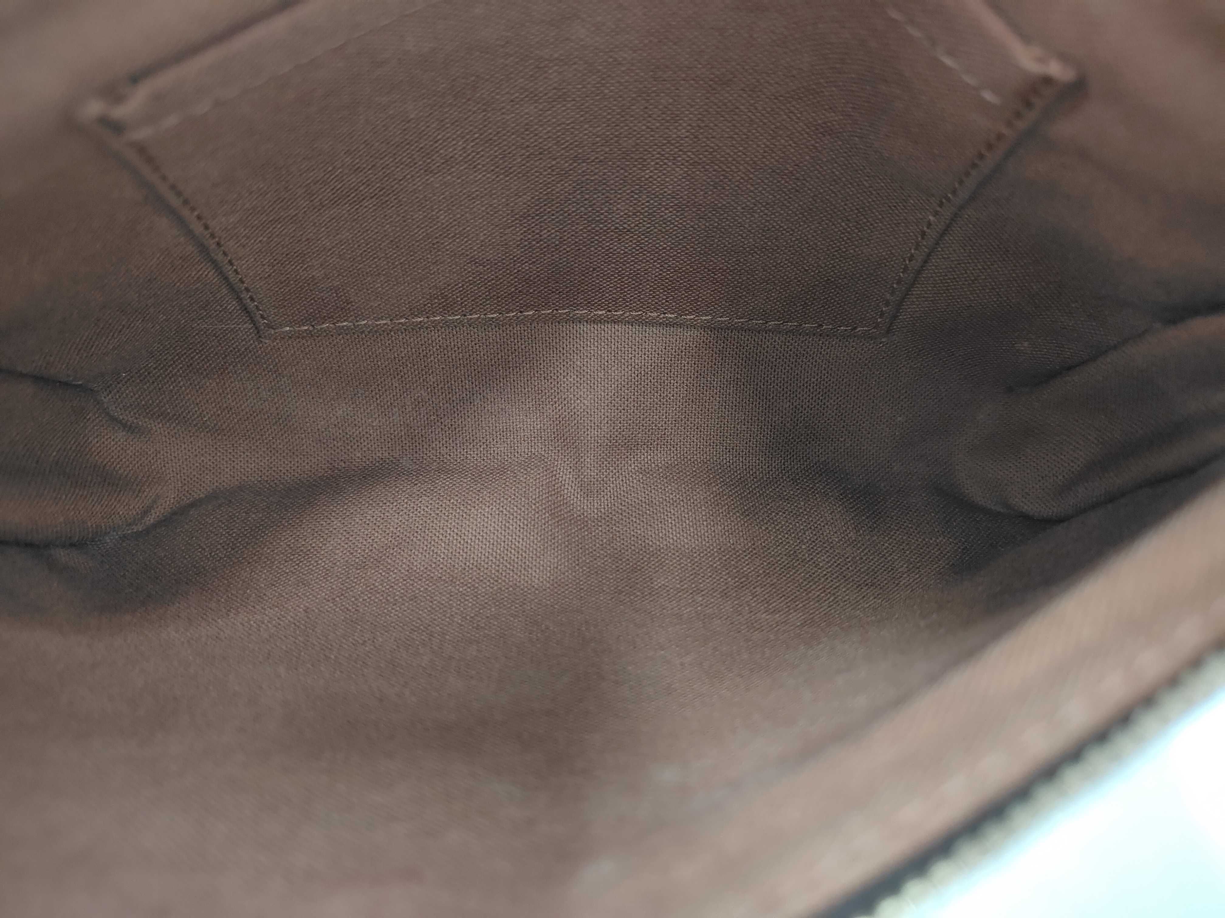 Rivet Pochette Accessoires Handbag — view 8