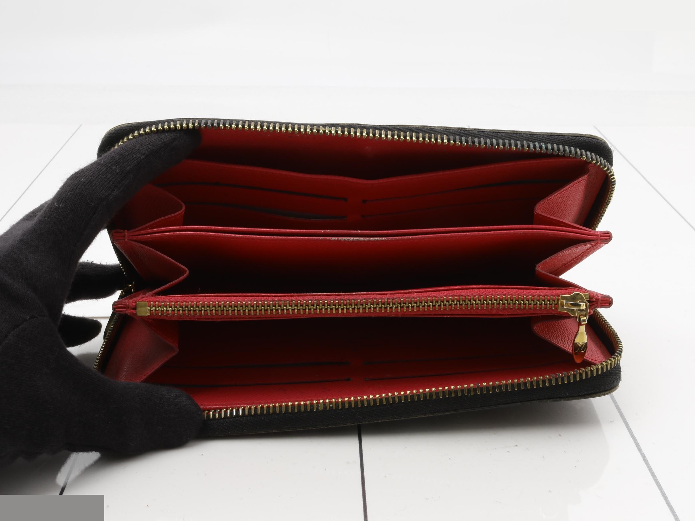 Zippy Wallet Grenade Long Wallet — view 4