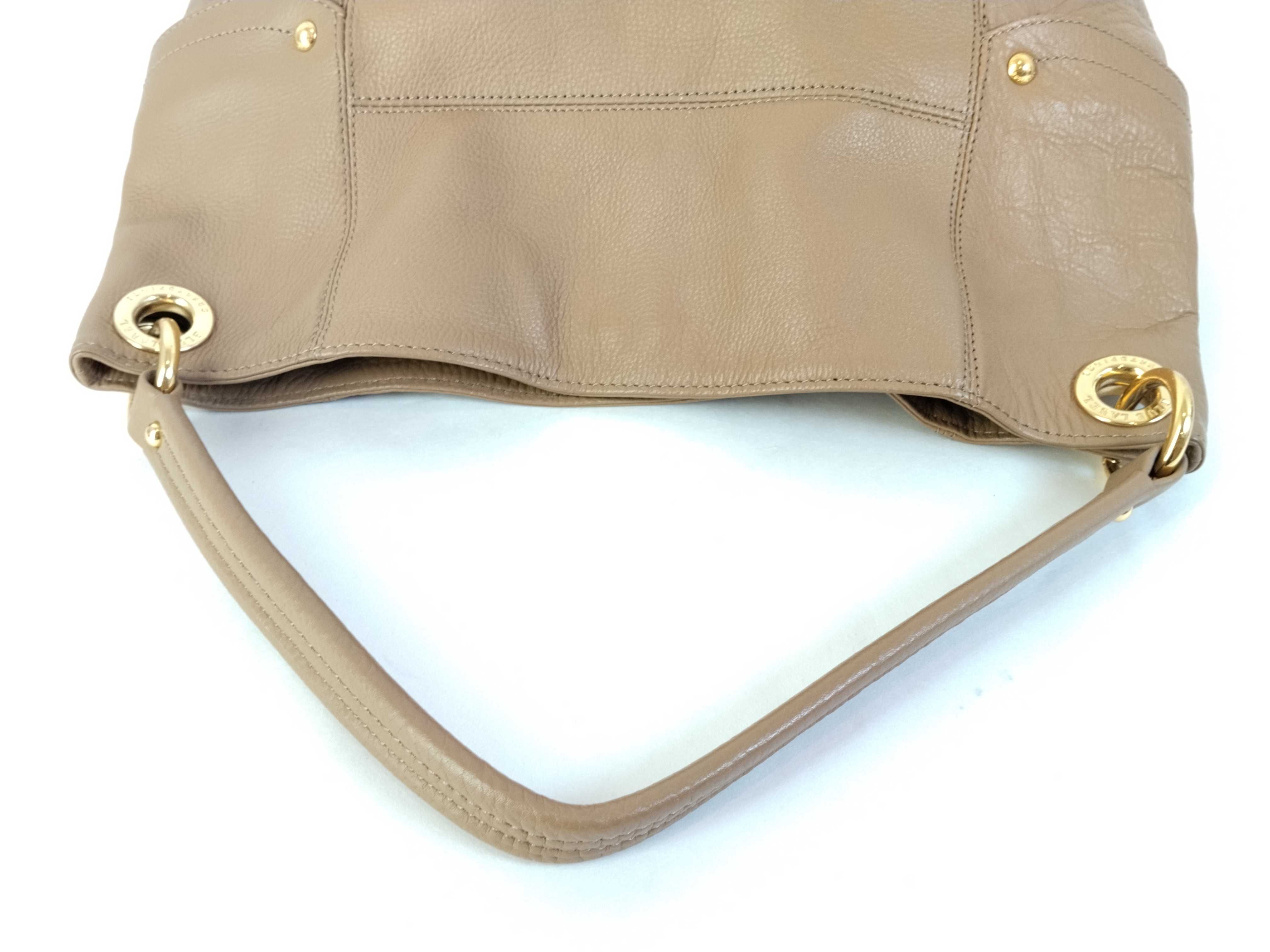 Blue Label Leather Beige One-Shoulder Bag — view 3