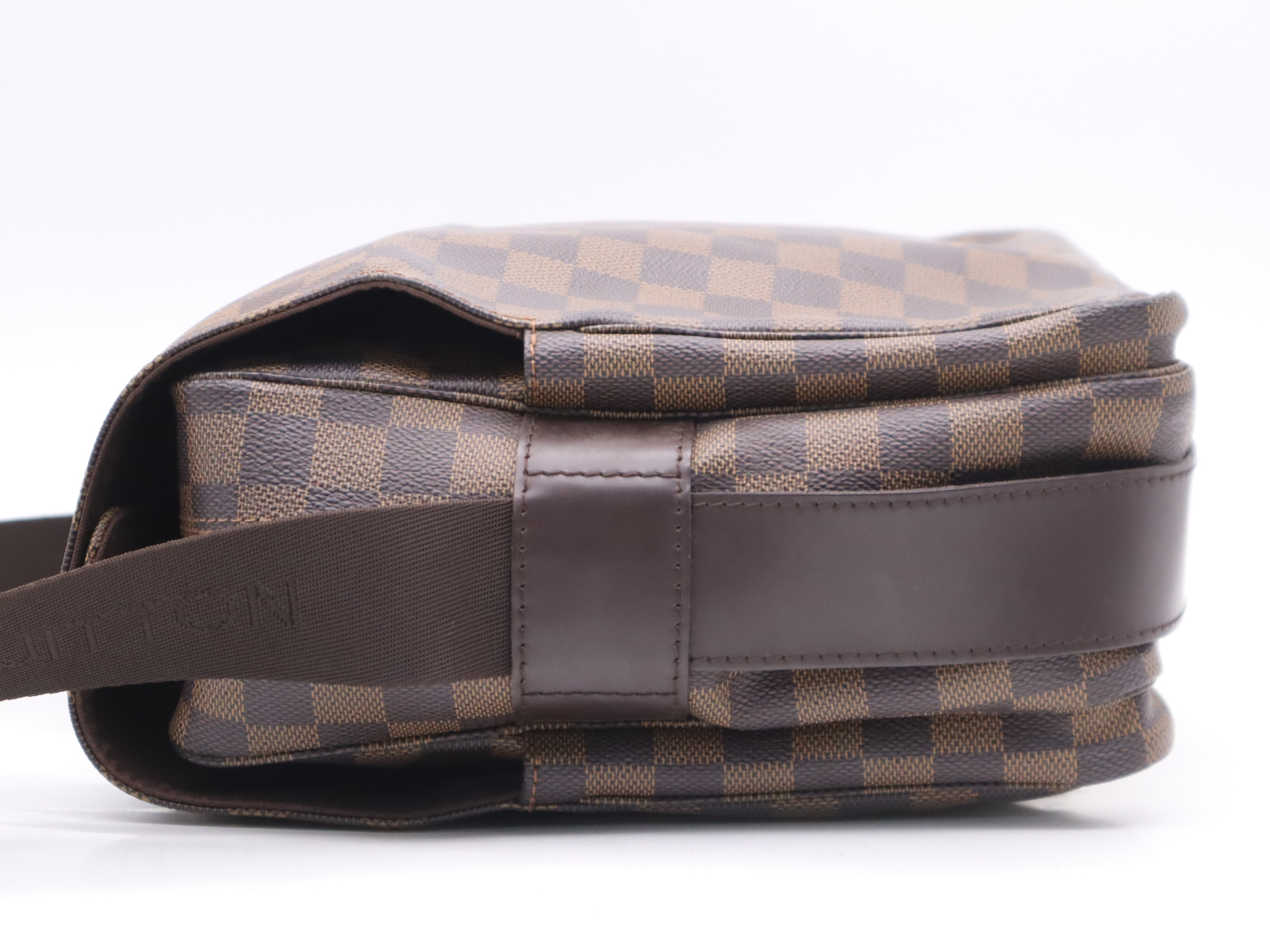 N45255 Damier Naviglio Shoulder Bag — view 3