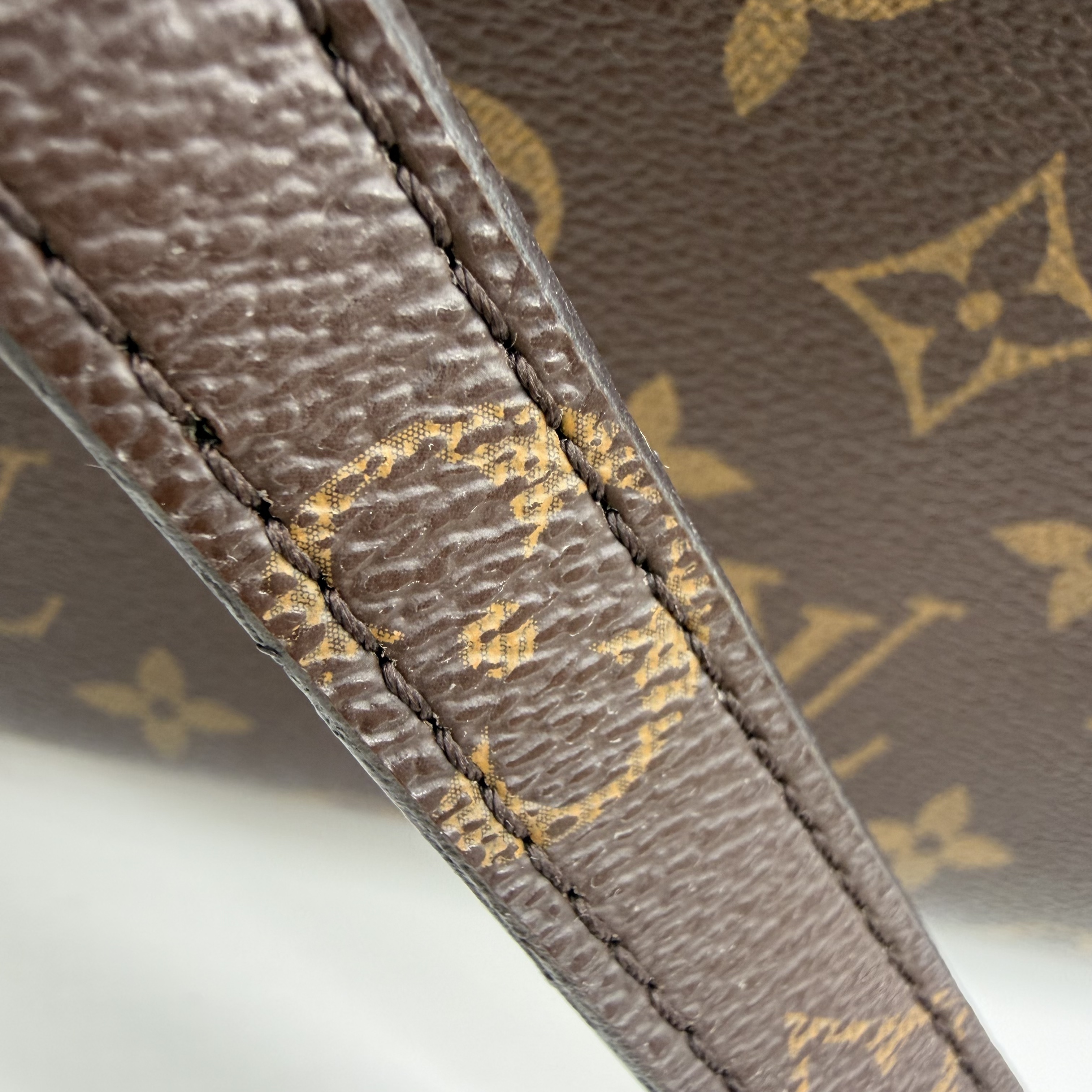 【*Shipped from: China*】LOUIS VUITTON Montaigne PU Shoulder Bag — view 15