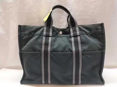 Fourre-Tout MM Tote Bag (Some discoloration)