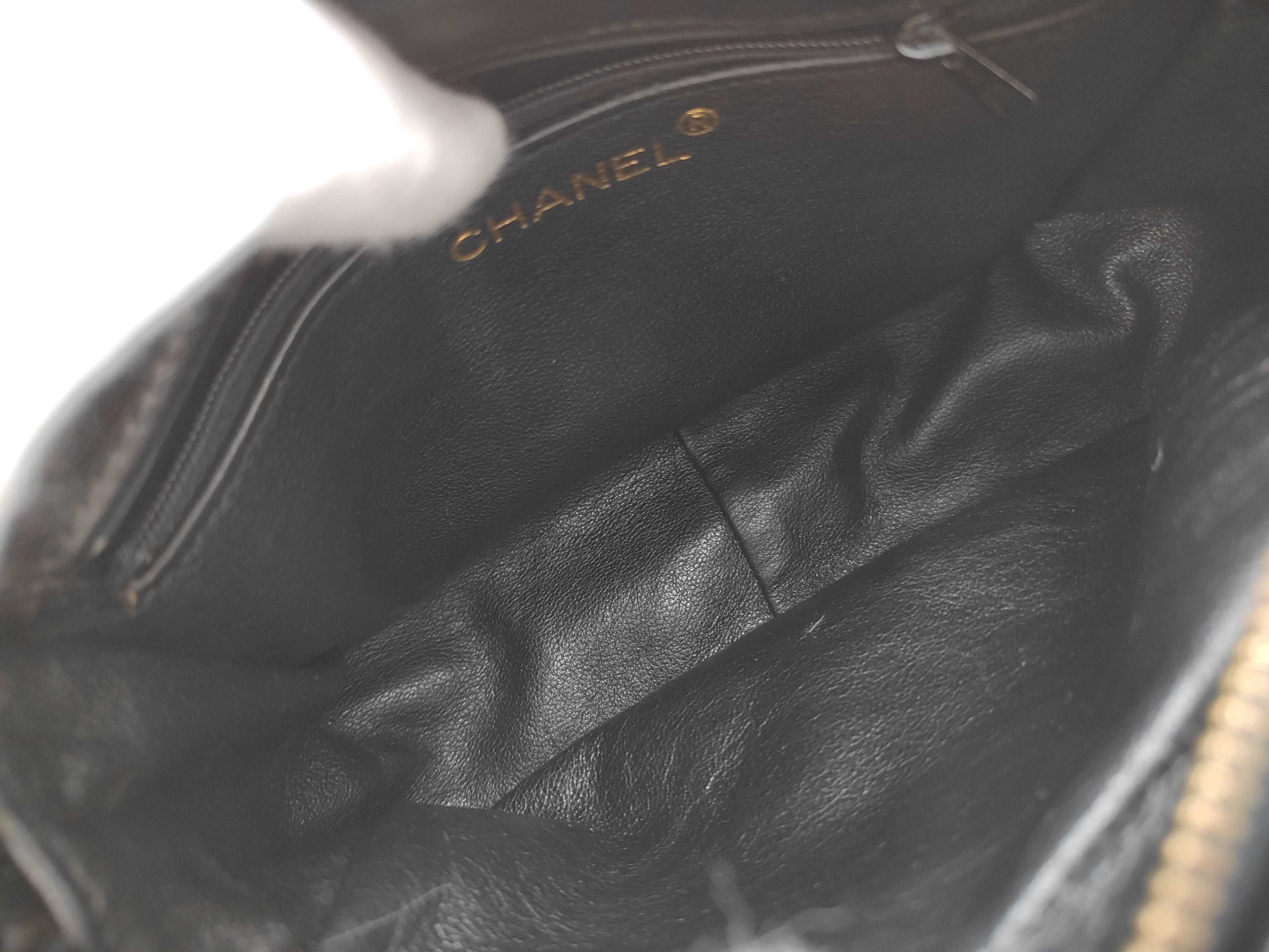 Velour Enamel Shoulder Bag — view 9