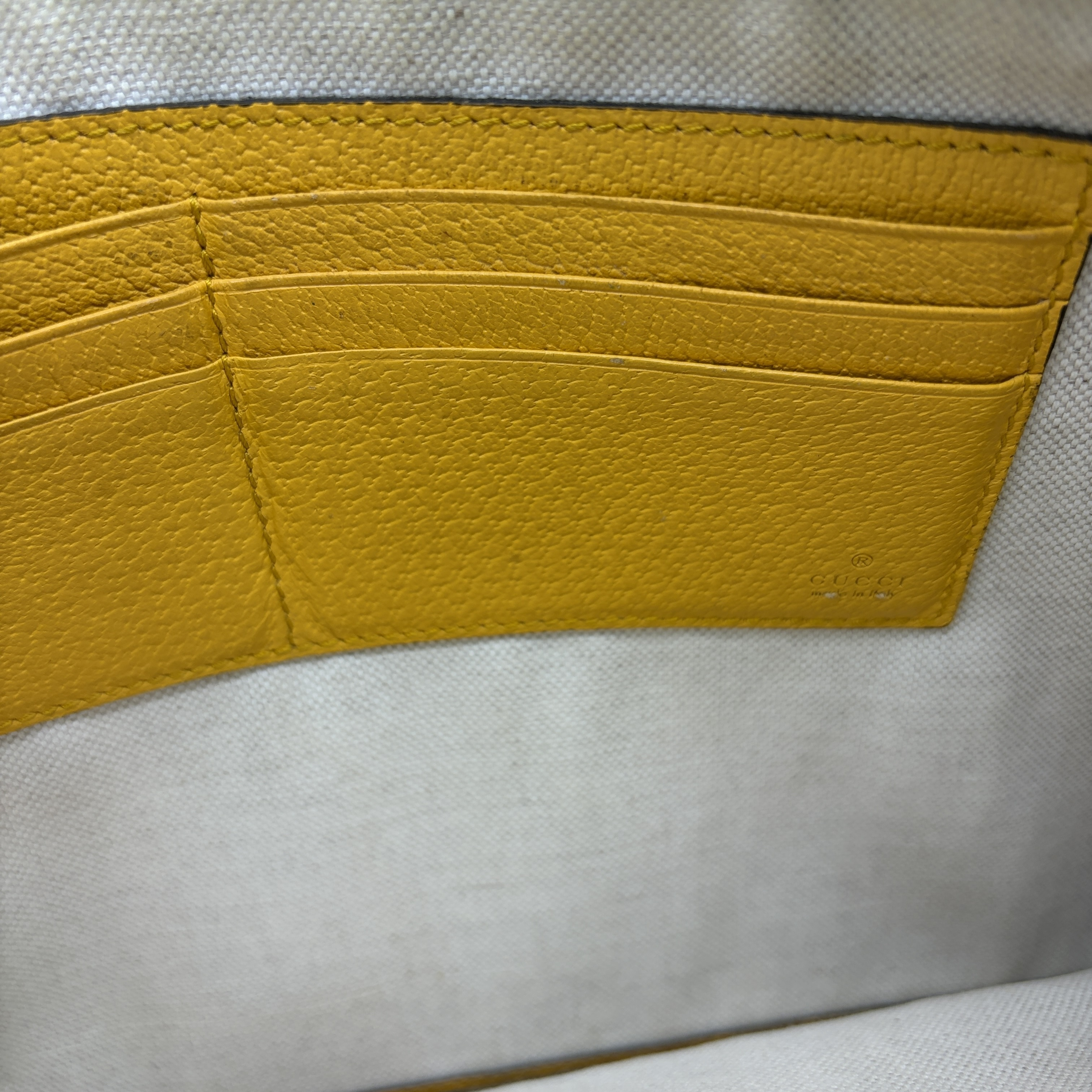 GG Supreme Tiger Head Clutch Bag — view 7