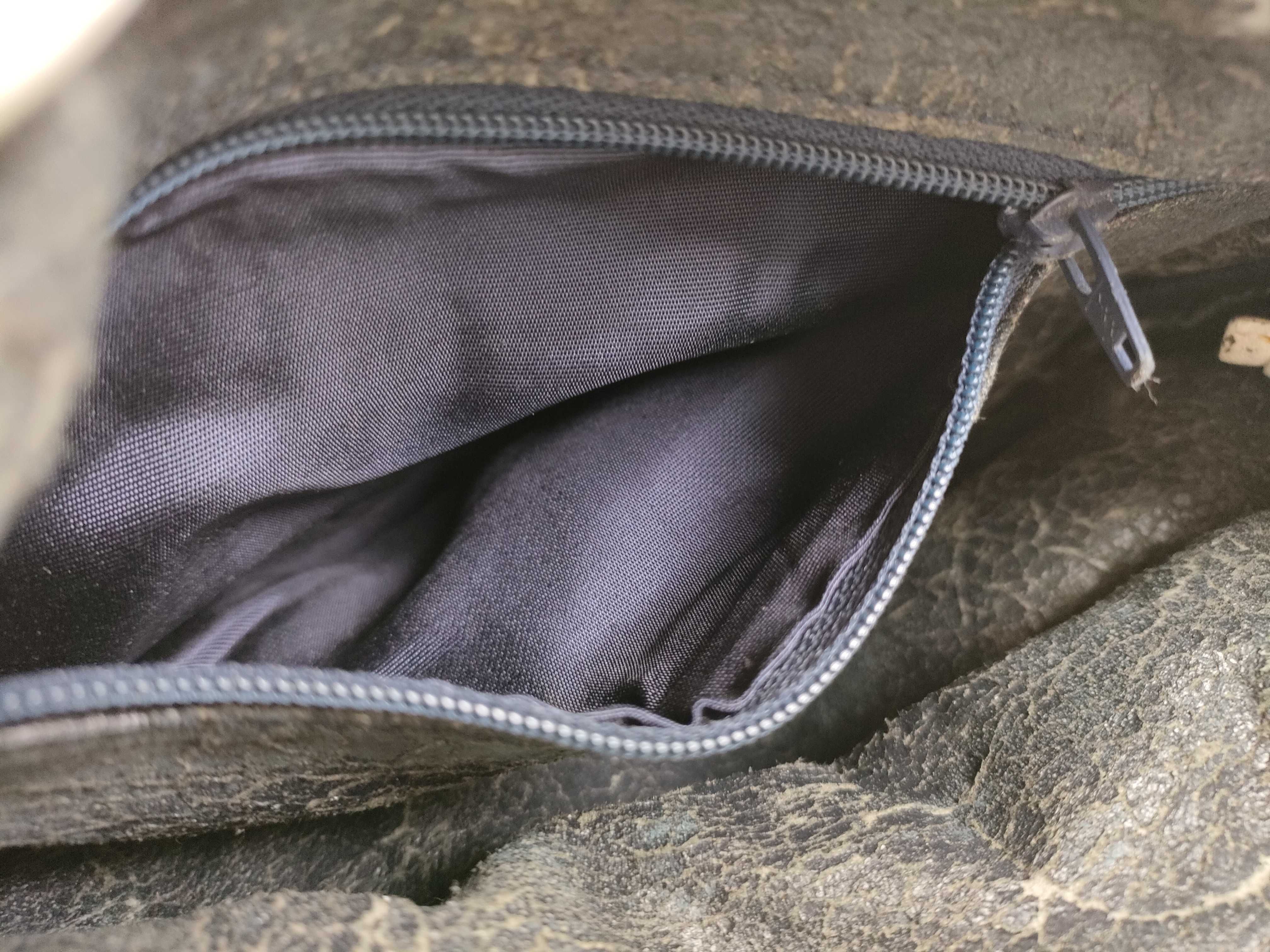 Soft Leather Drawstring Shoulder Bag — view 9