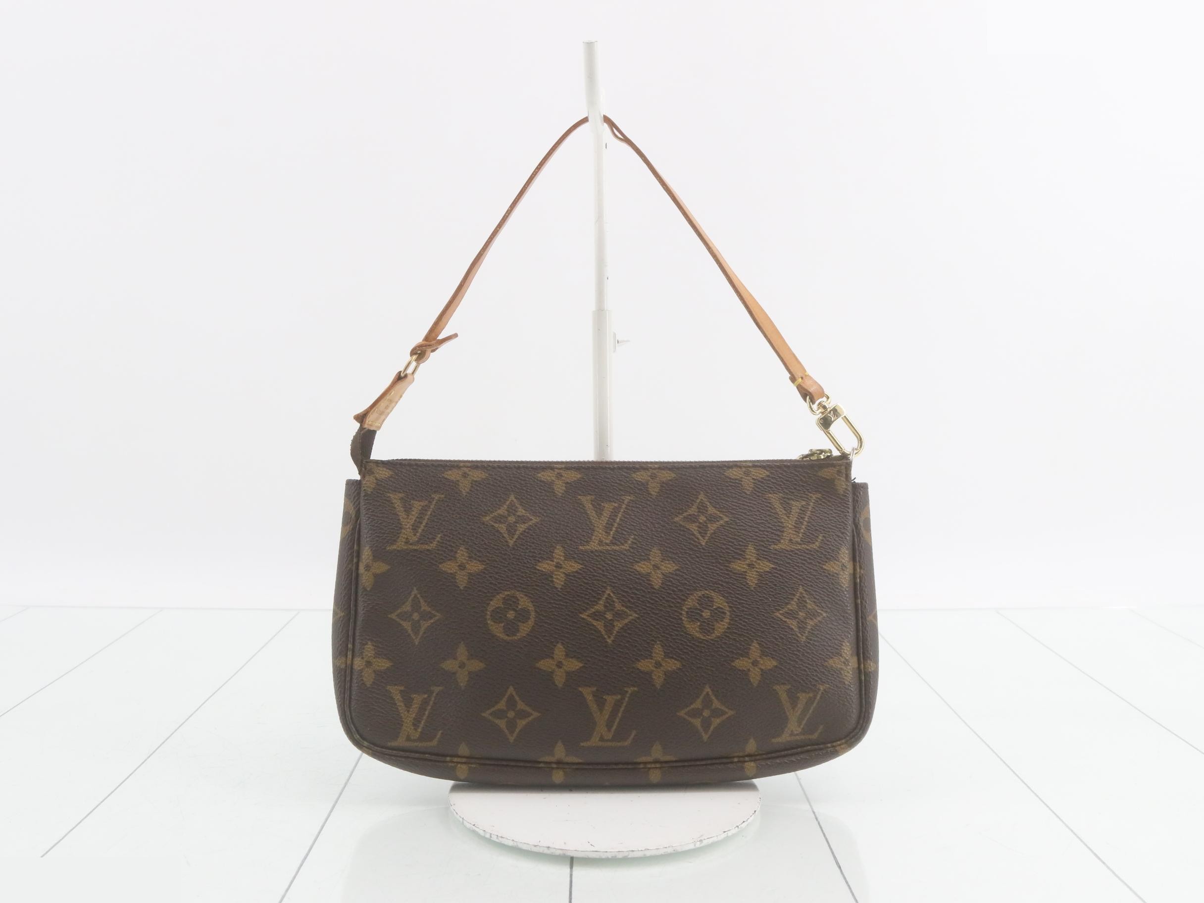 M51980 Pochette Accessoires Pouch Monogram Brown — view 2
