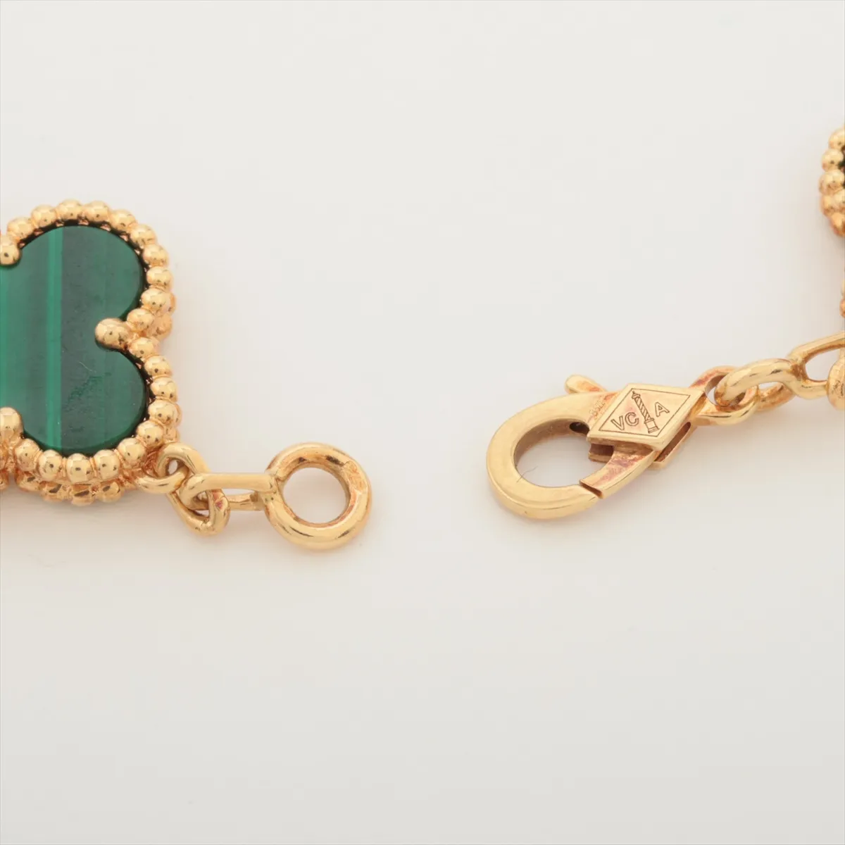 Vintage Alhambra 5P Malachite Bracelet 750(YG) 13.4g JE589831 — view 4