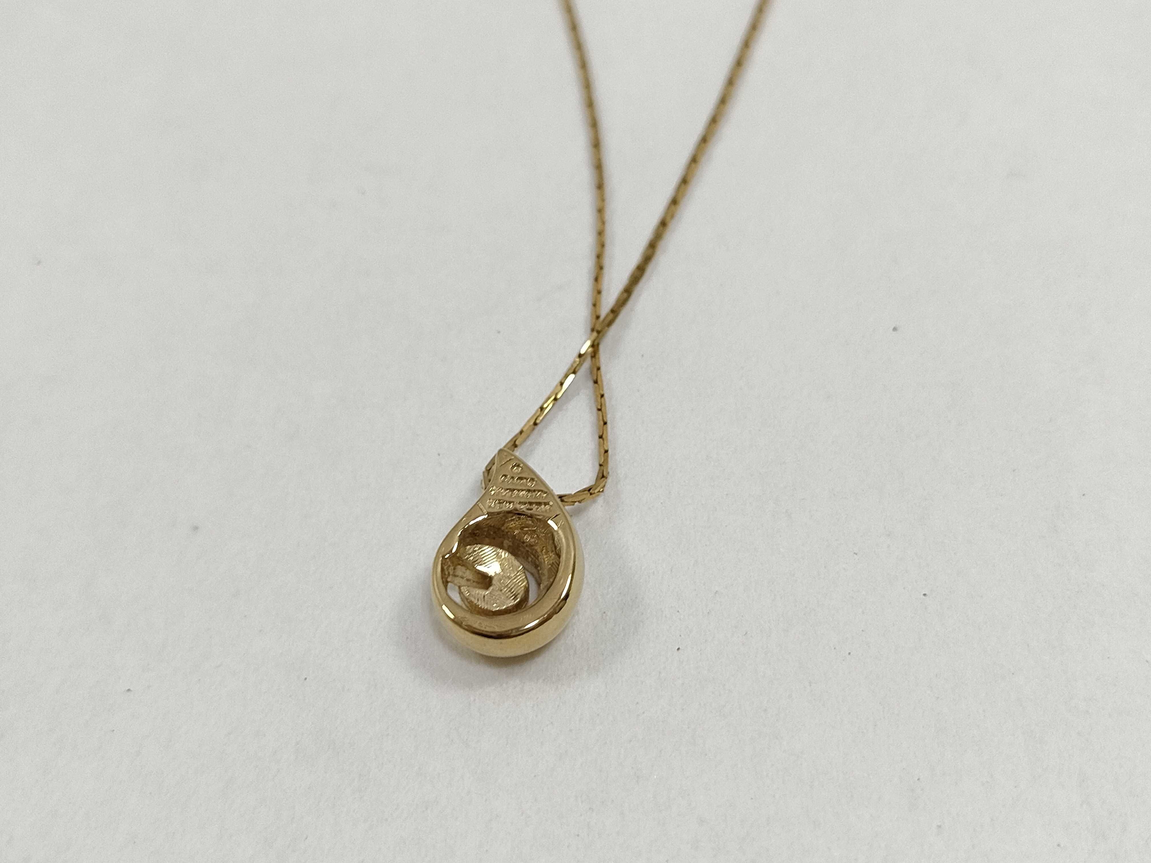 necklace — view 2