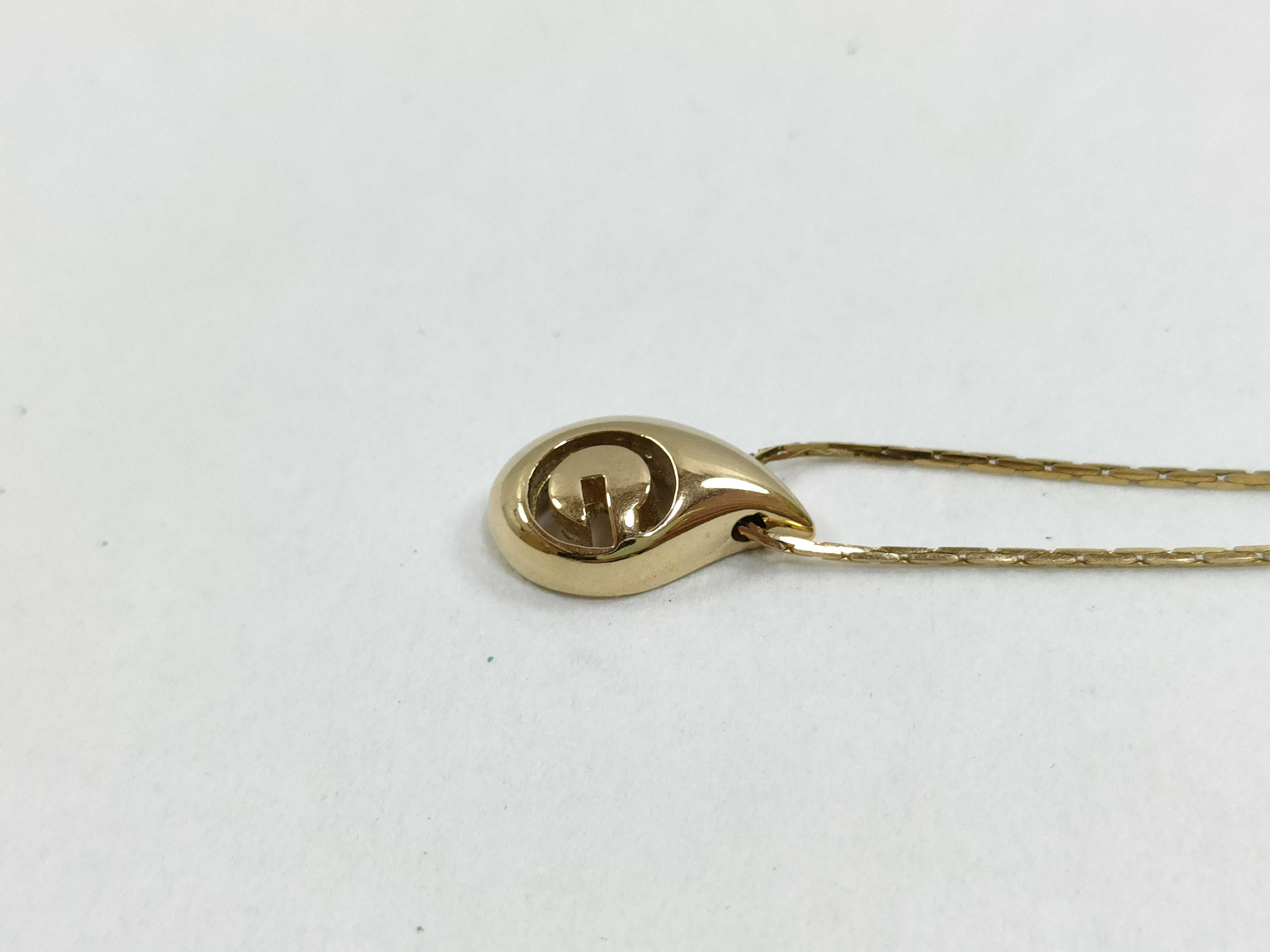 necklace — view 3