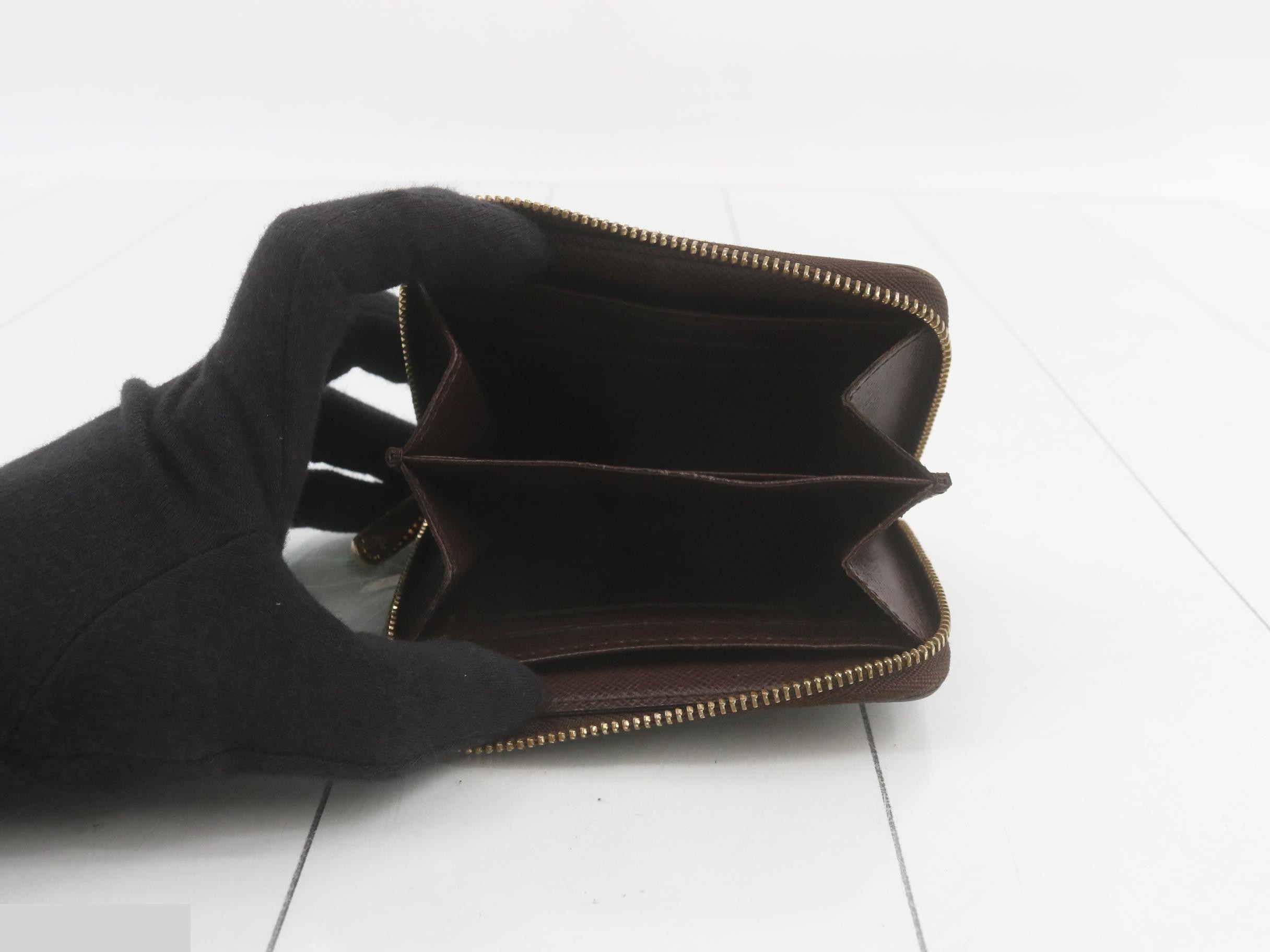 Zippy Coin Purse N63070 — view 4