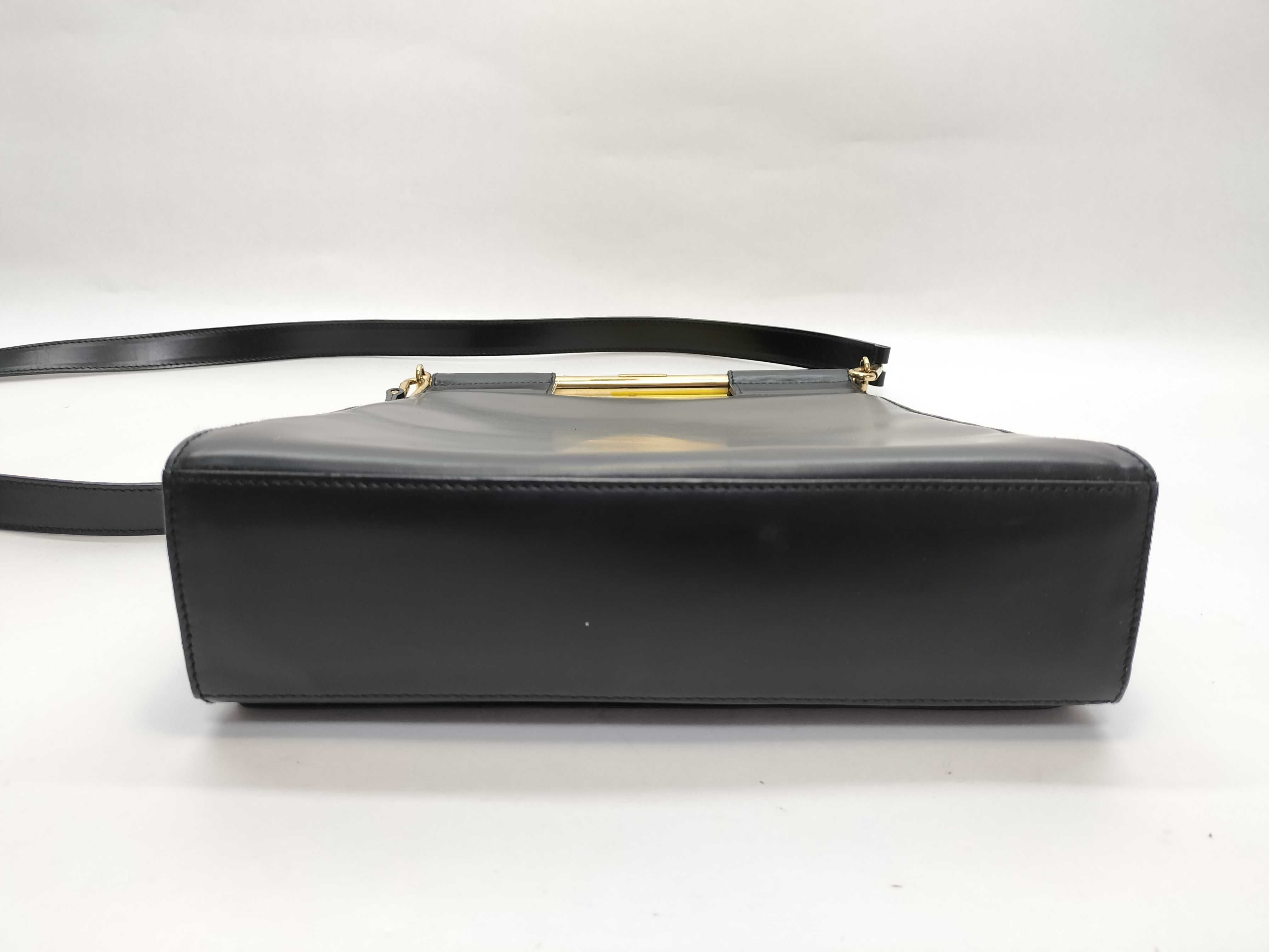 Vintage Shoulder Handbag — view 4
