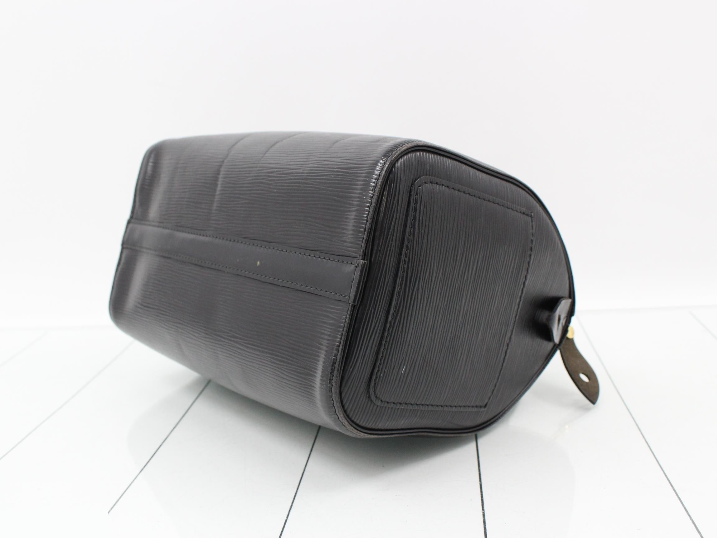 Epi Speedy 25 Noir Handbag — view 6