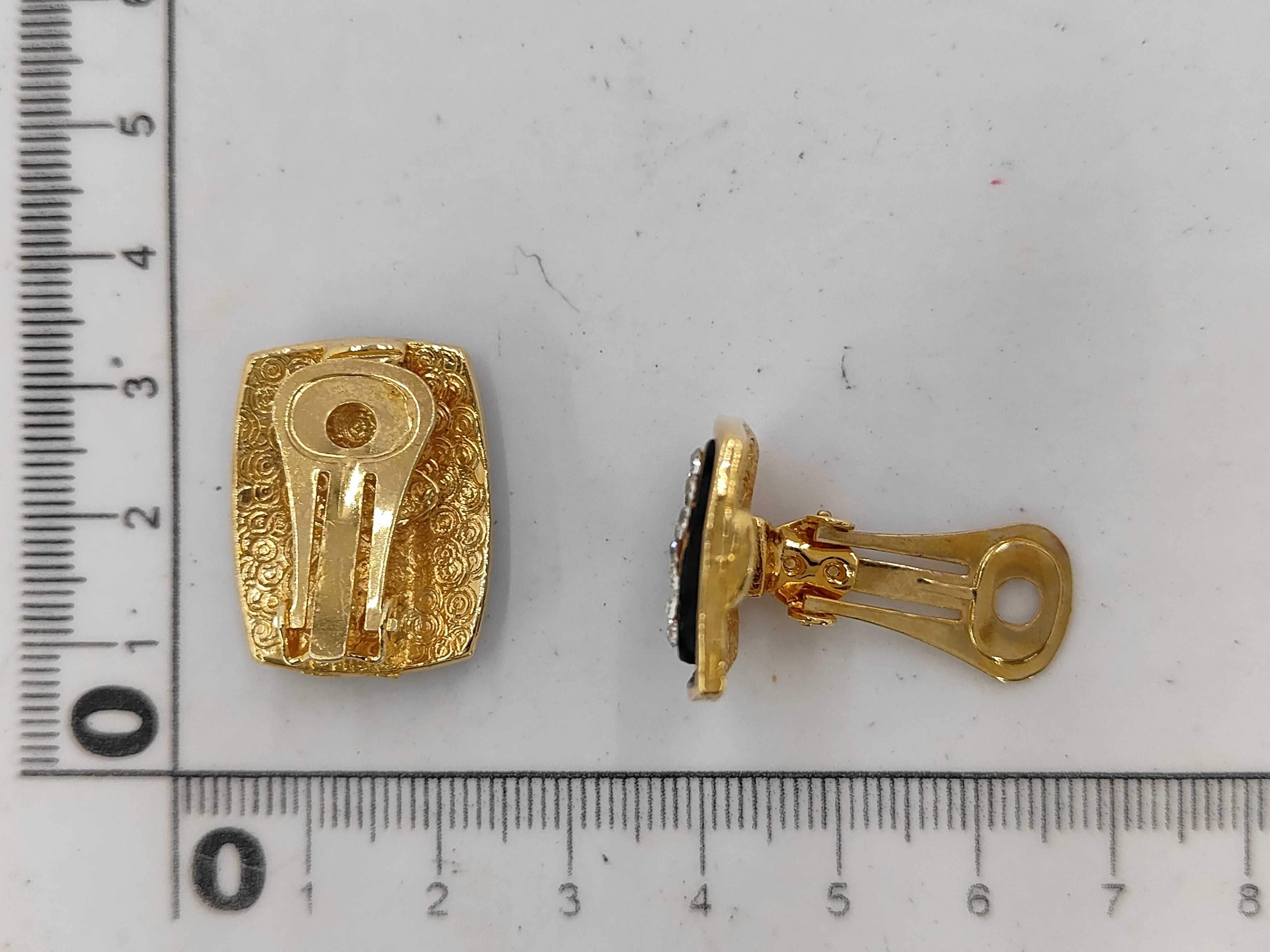 earrings — view 5