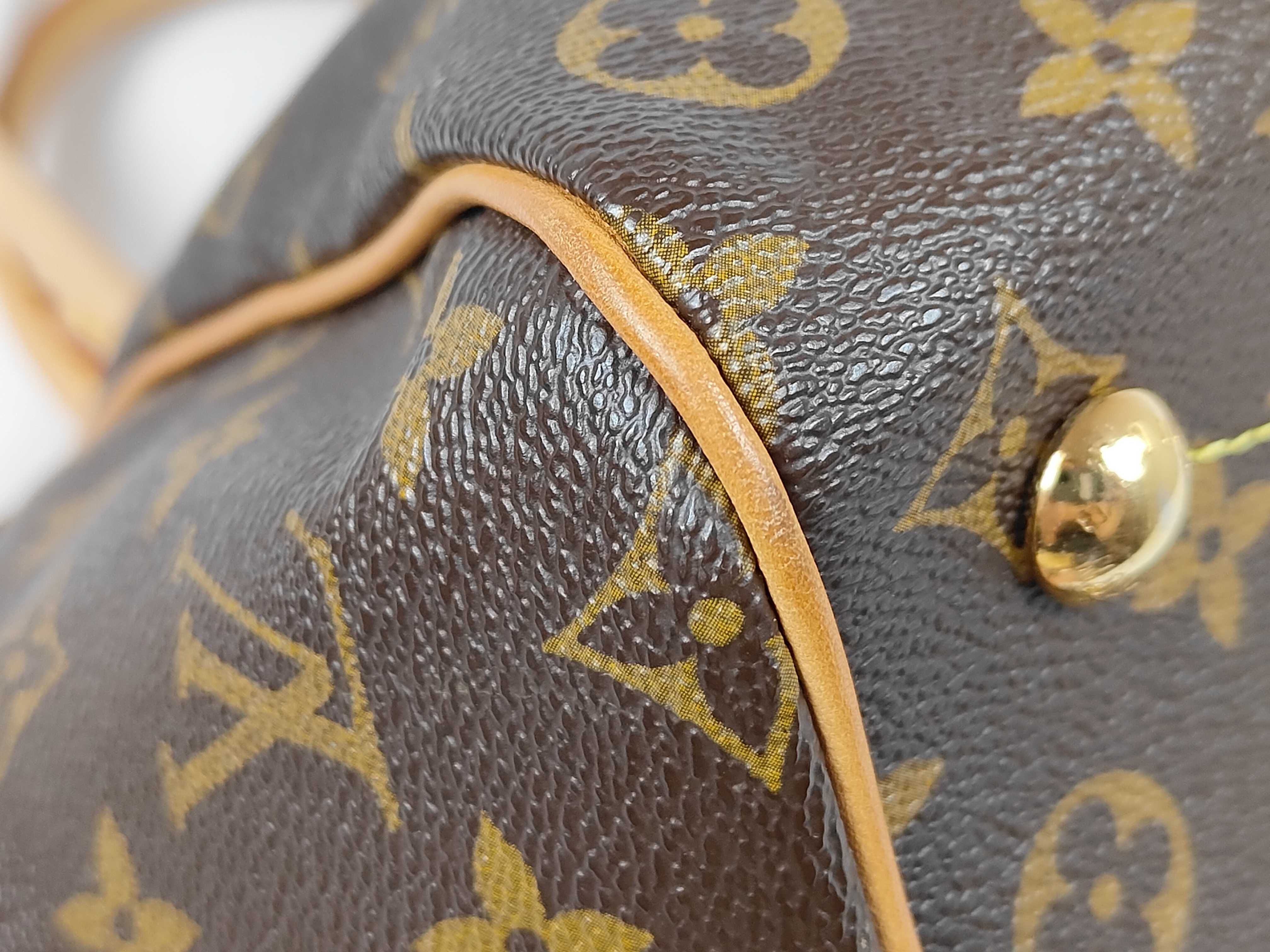 Monogram Louis Vuitton Monogram Print Dumplin Handbag Small Handbag — view 5