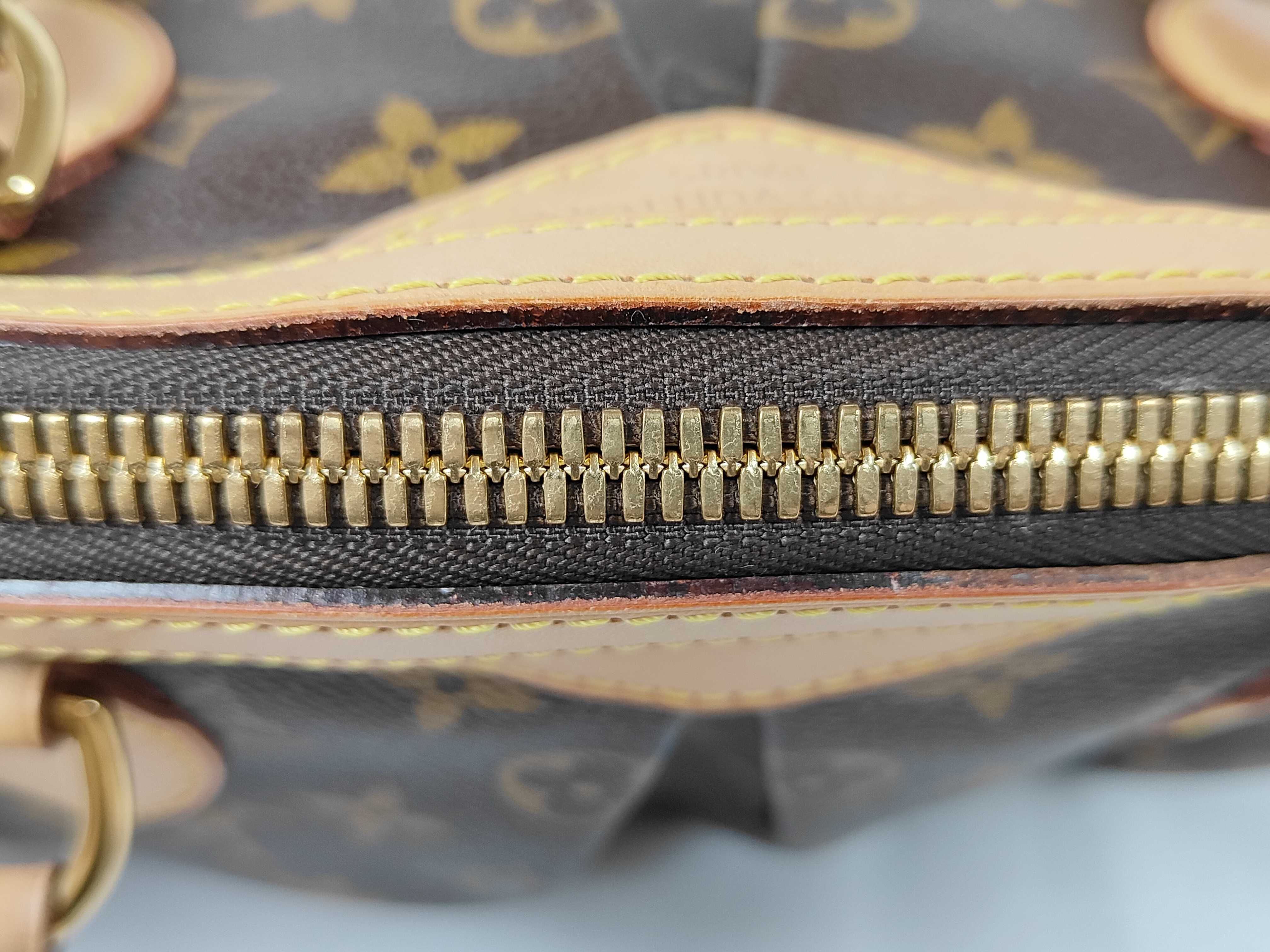 Monogram Louis Vuitton Monogram Print Dumplin Handbag Small Handbag — view 7