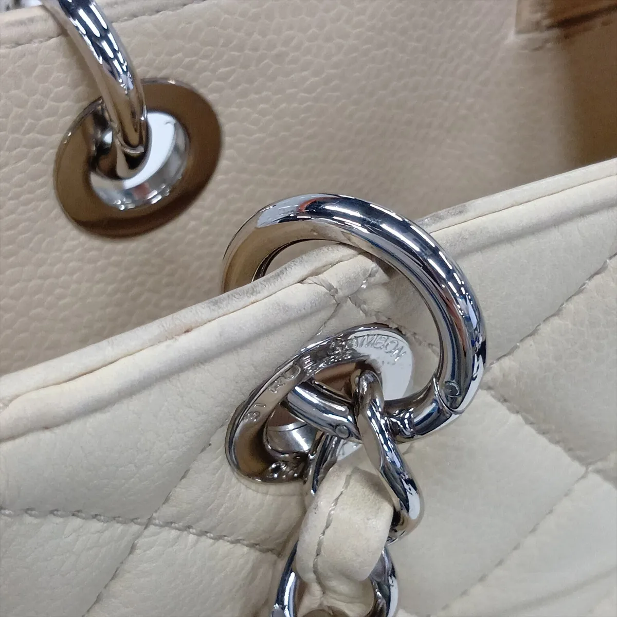 PST Caviar Skin Chain Tote Bag, White, Silver Hardware, Item No. 14589884 (Serial Number 14) — view 11