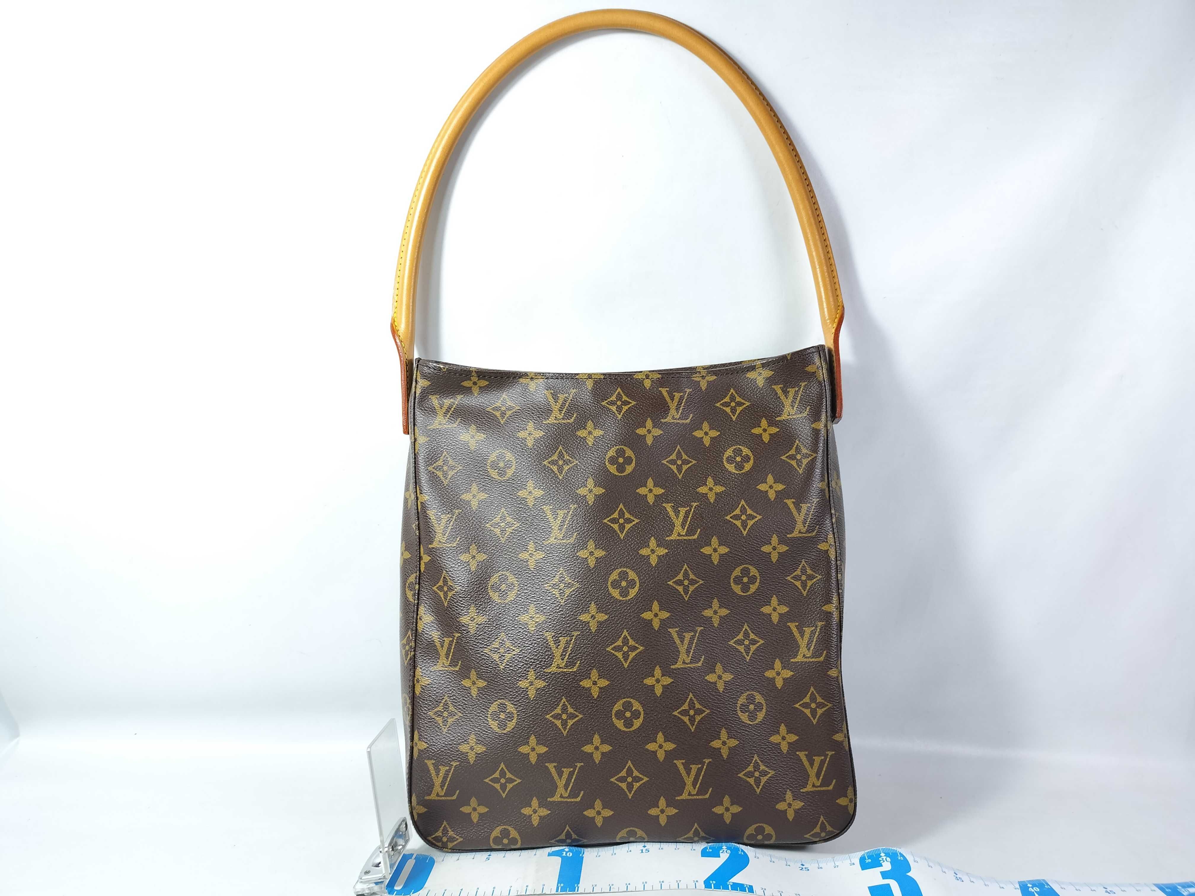 Monogram Louis Vuitton Looping GM Shoulder Bag Monogram M51145 Shoulder Bag — view 2