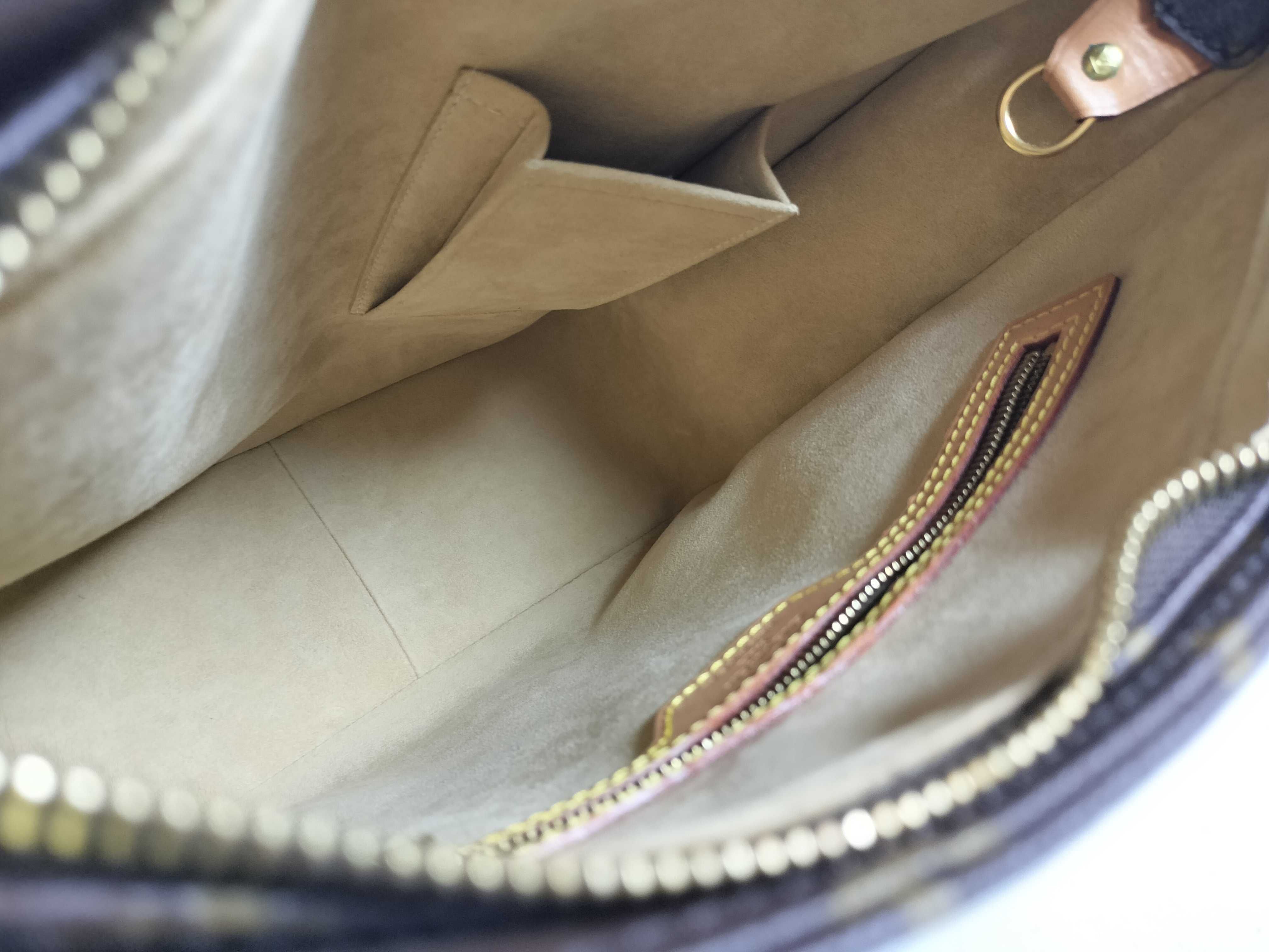 Monogram Louis Vuitton Looping GM Shoulder Bag Monogram M51145 Shoulder Bag — view 8