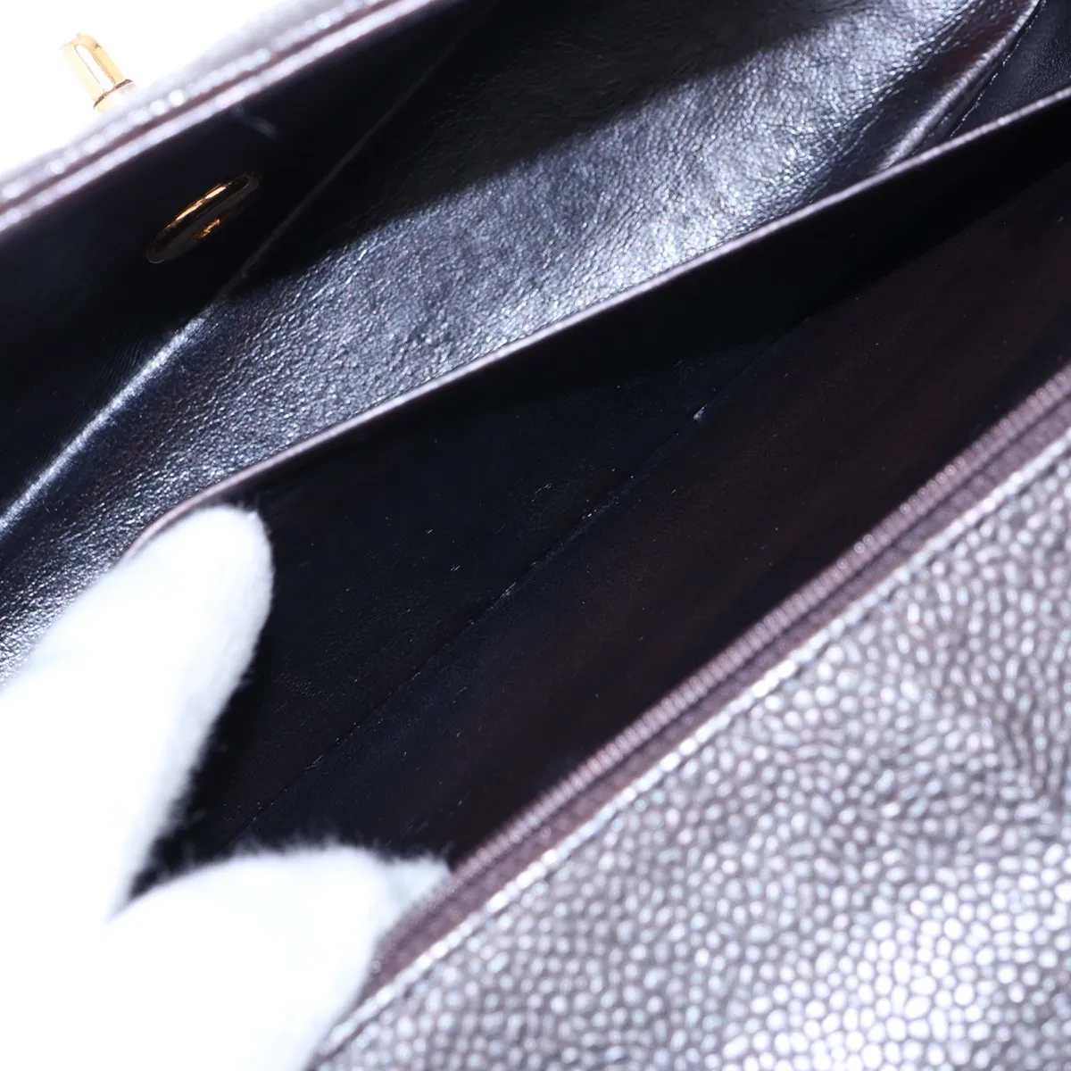 [Individually packaged] Chanel Matelassé Caviar Skin Single Flap Single Chain Bag Diana Flap Black Gold Hardware 4488733 Series 4 — view 7