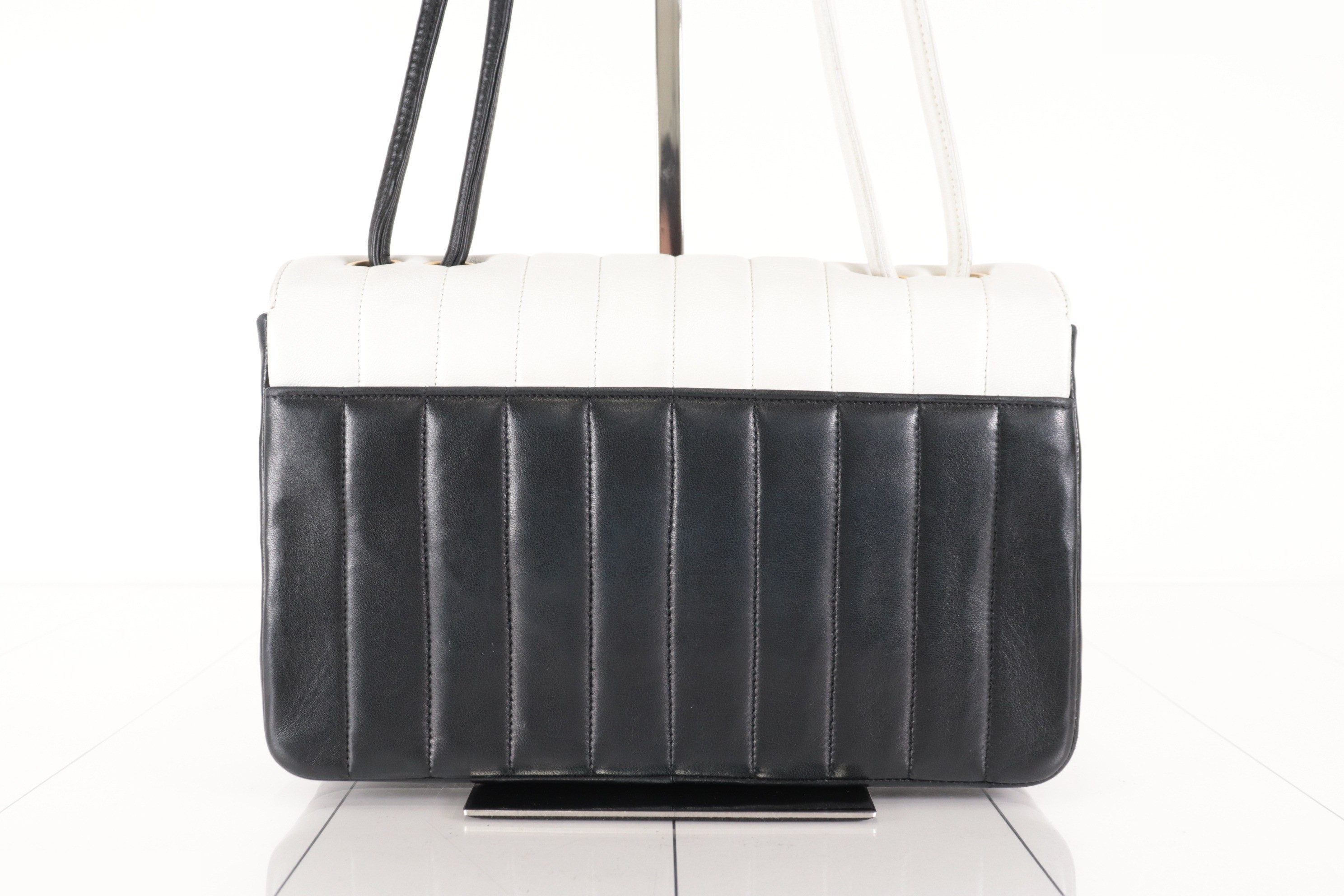 Two-tone lambskin shoulder bag, white/navy, item number 6. — view 3