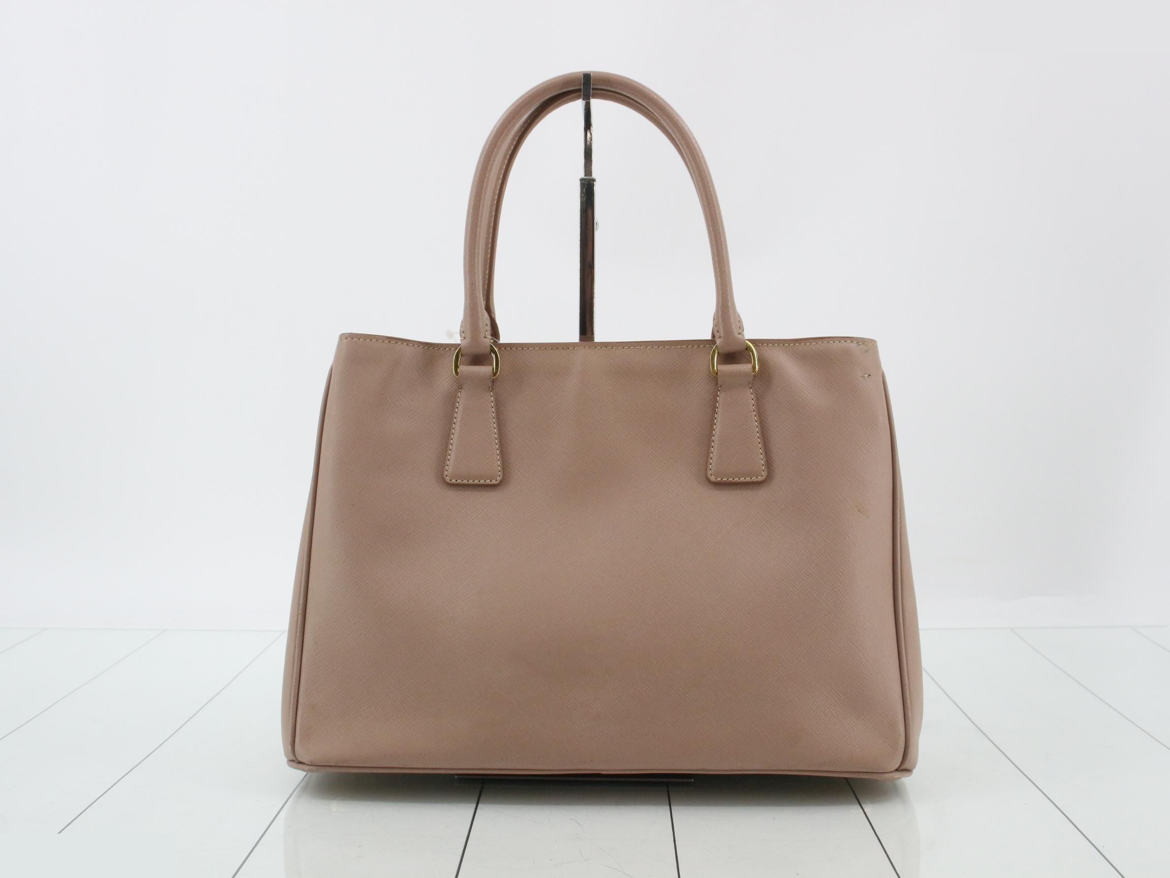 handbag — view 2
