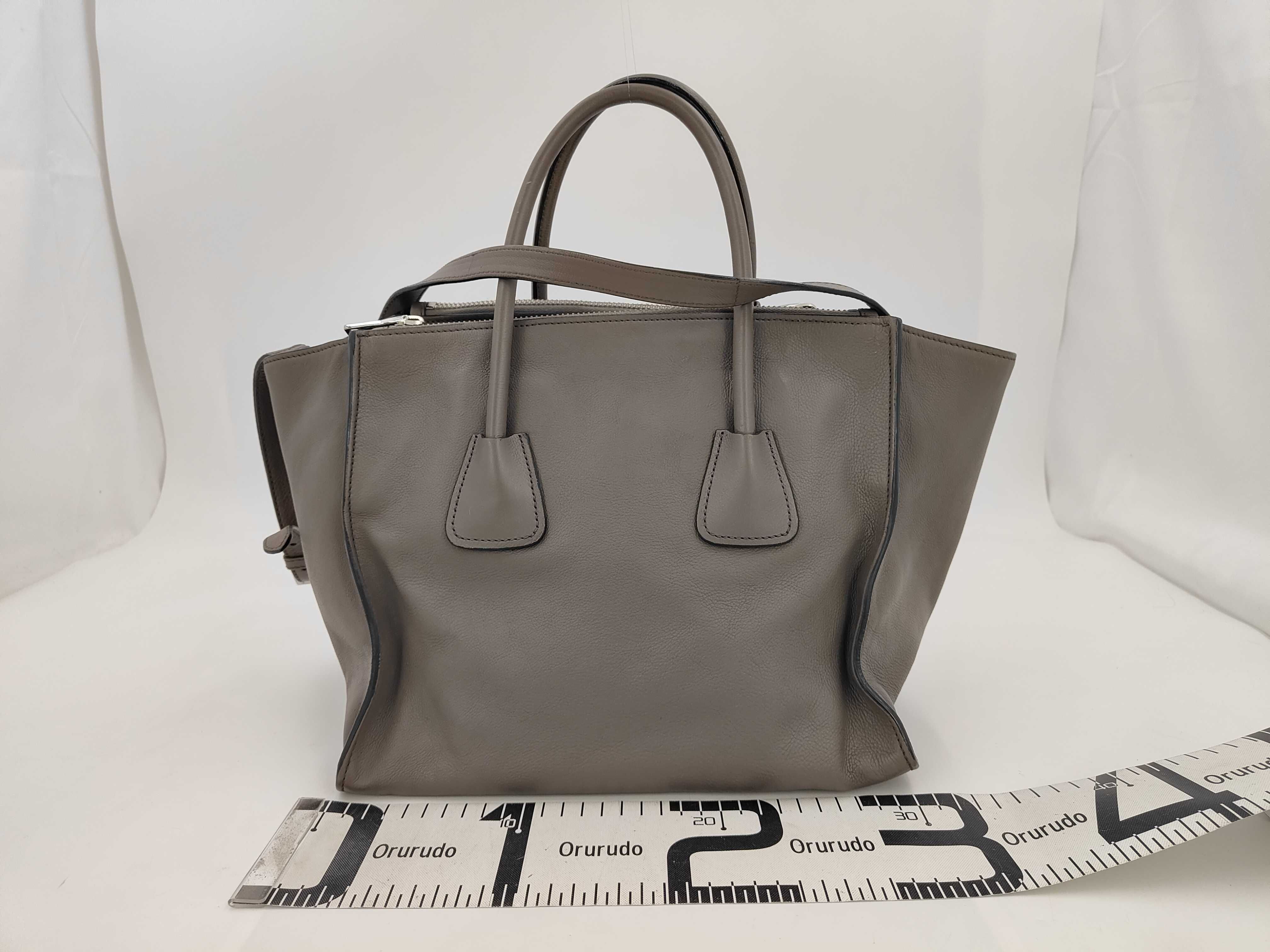 Grace Calf Leather Tote Shoulder Bag — view 2
