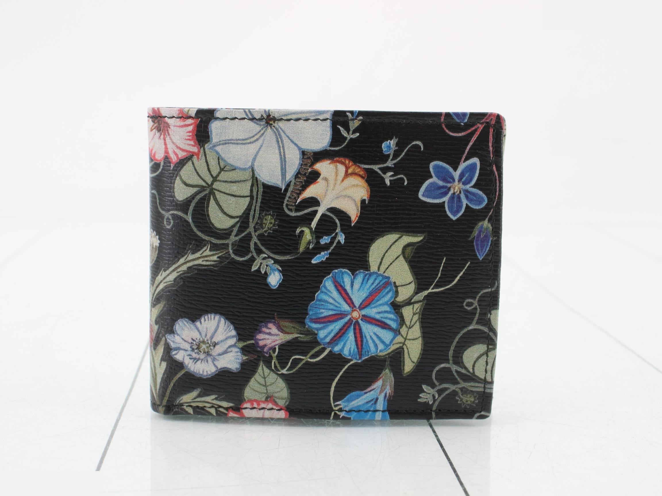 Folding wallet